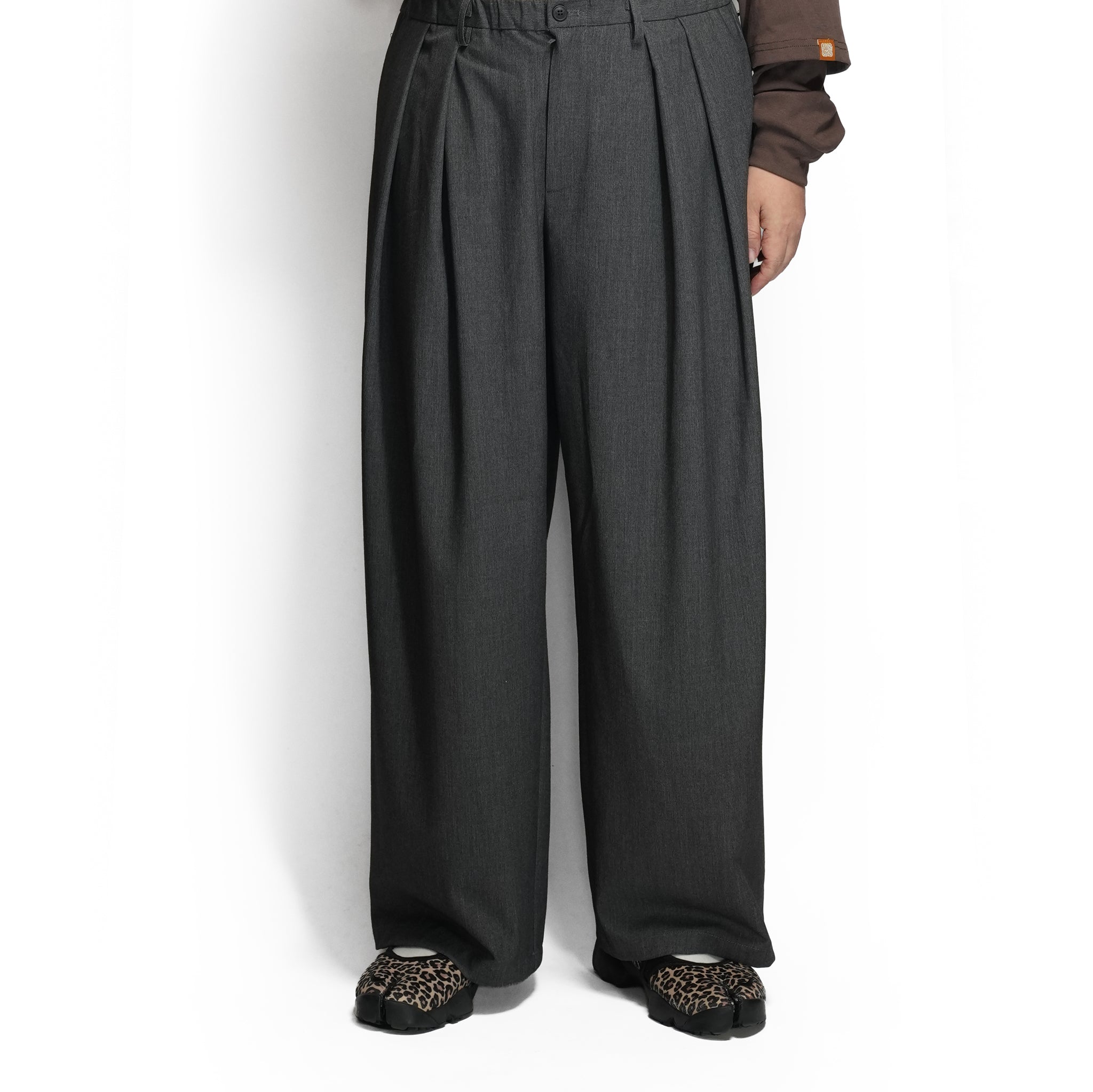 Wide Slacks – Gray | MODEM DESIGN