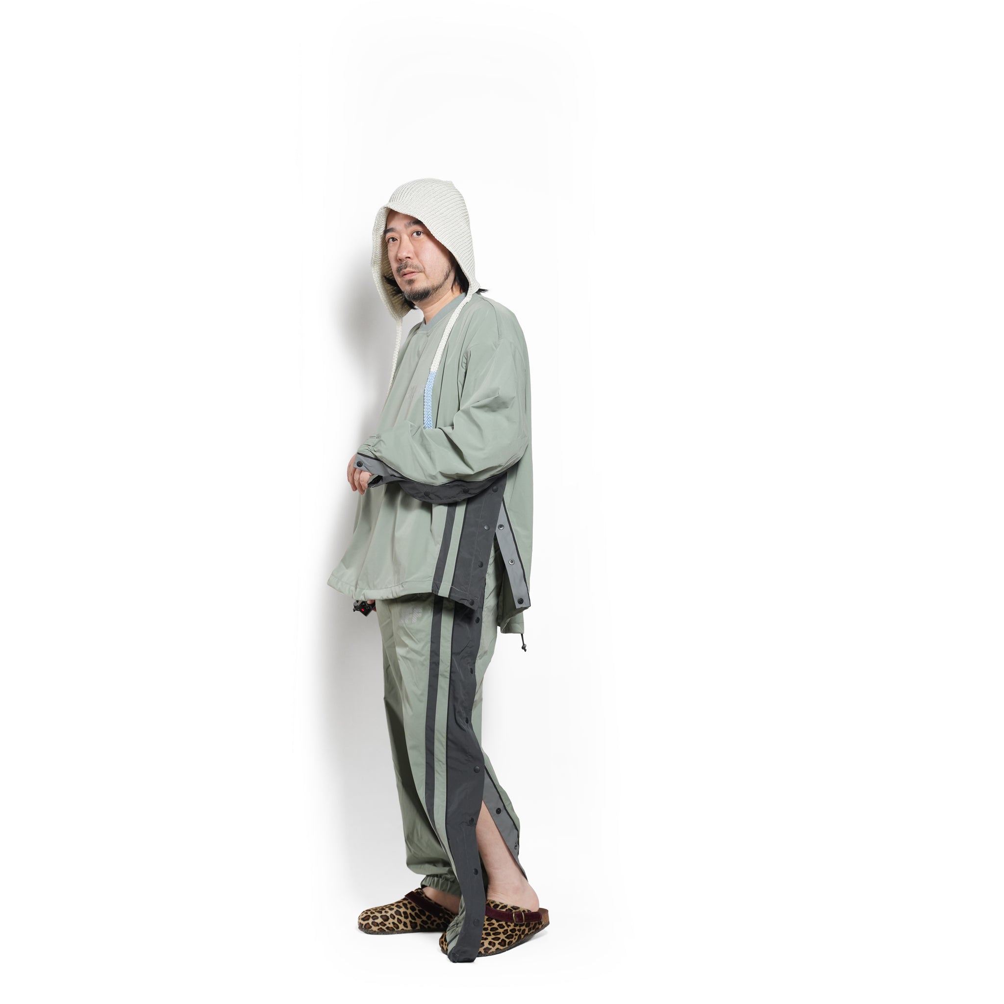 Jason_piste top – Gray | IMPRESTORE