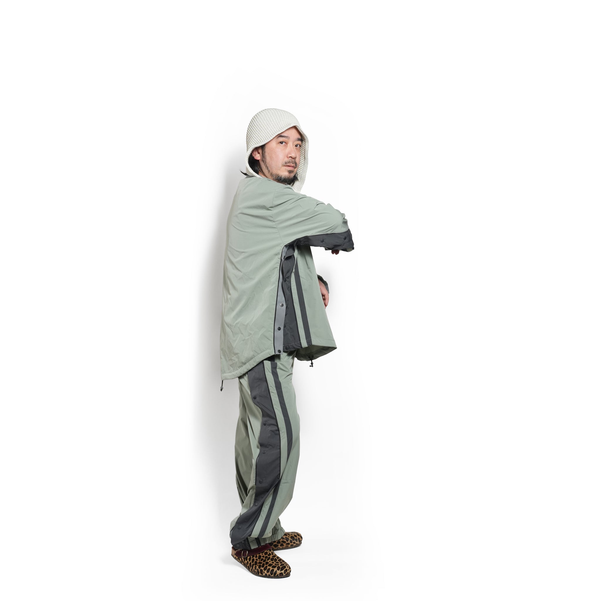 Jason_piste top – Gray | IMPRESTORE