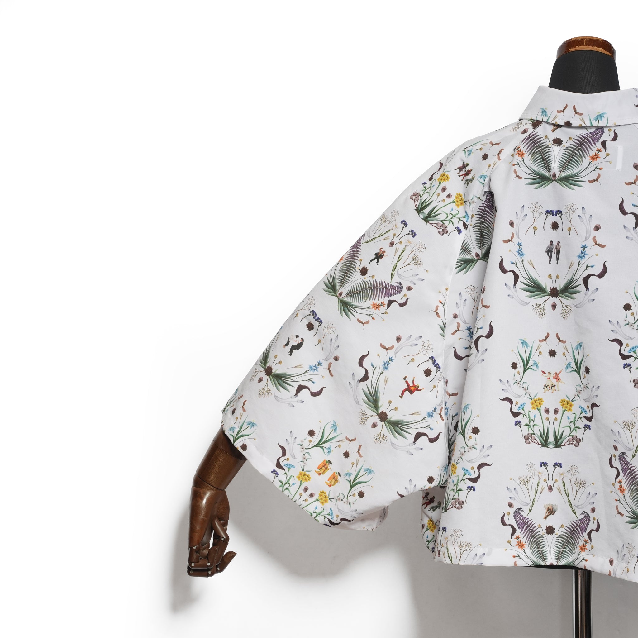 Dance In The Garden Cape Shirt– Natural | BEDSIDEDRAMA