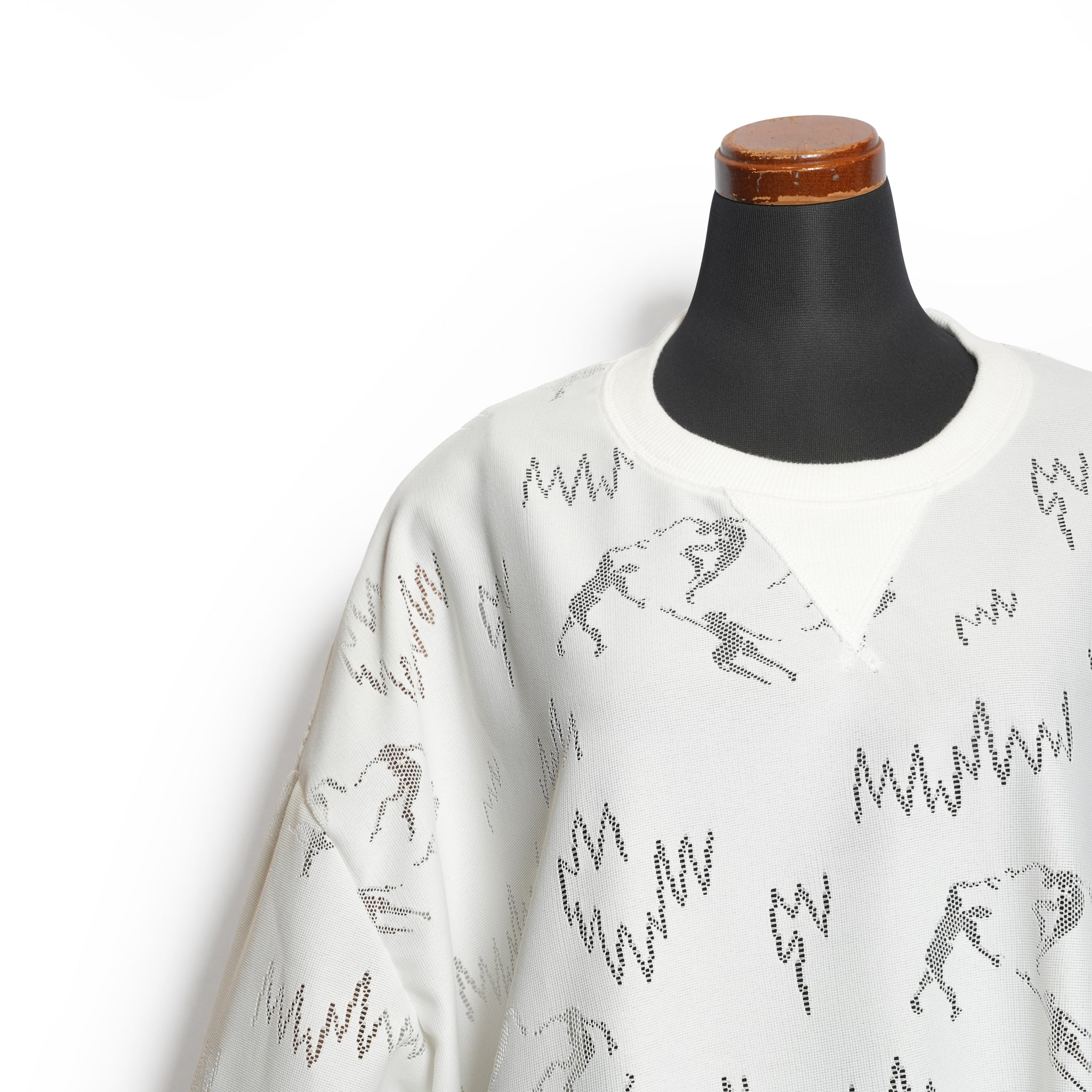 Dancing Lace Pullover– White | BEDSIDEDRAMA