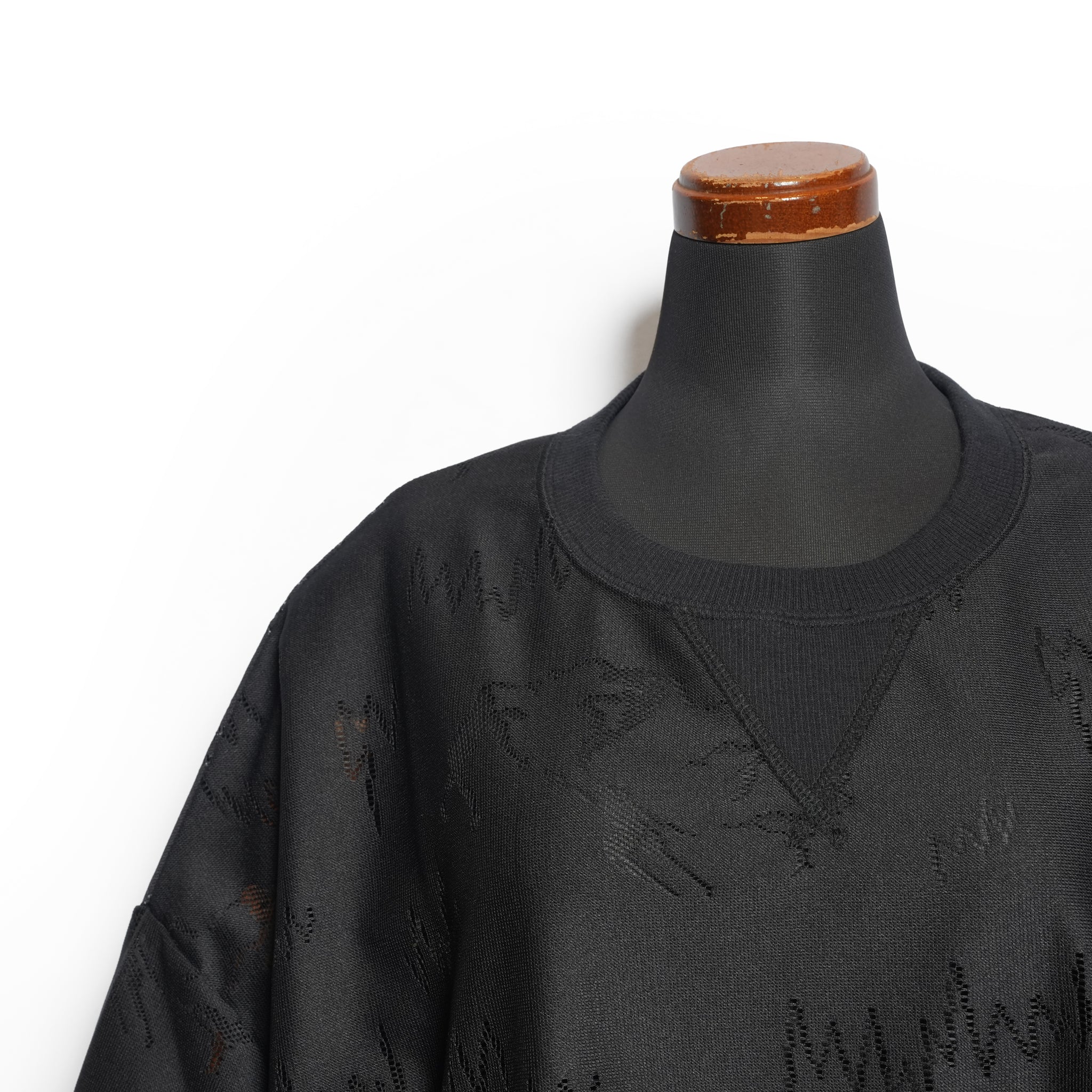 Dancing Lace Pullover– Black | BEDSIDEDRAMA