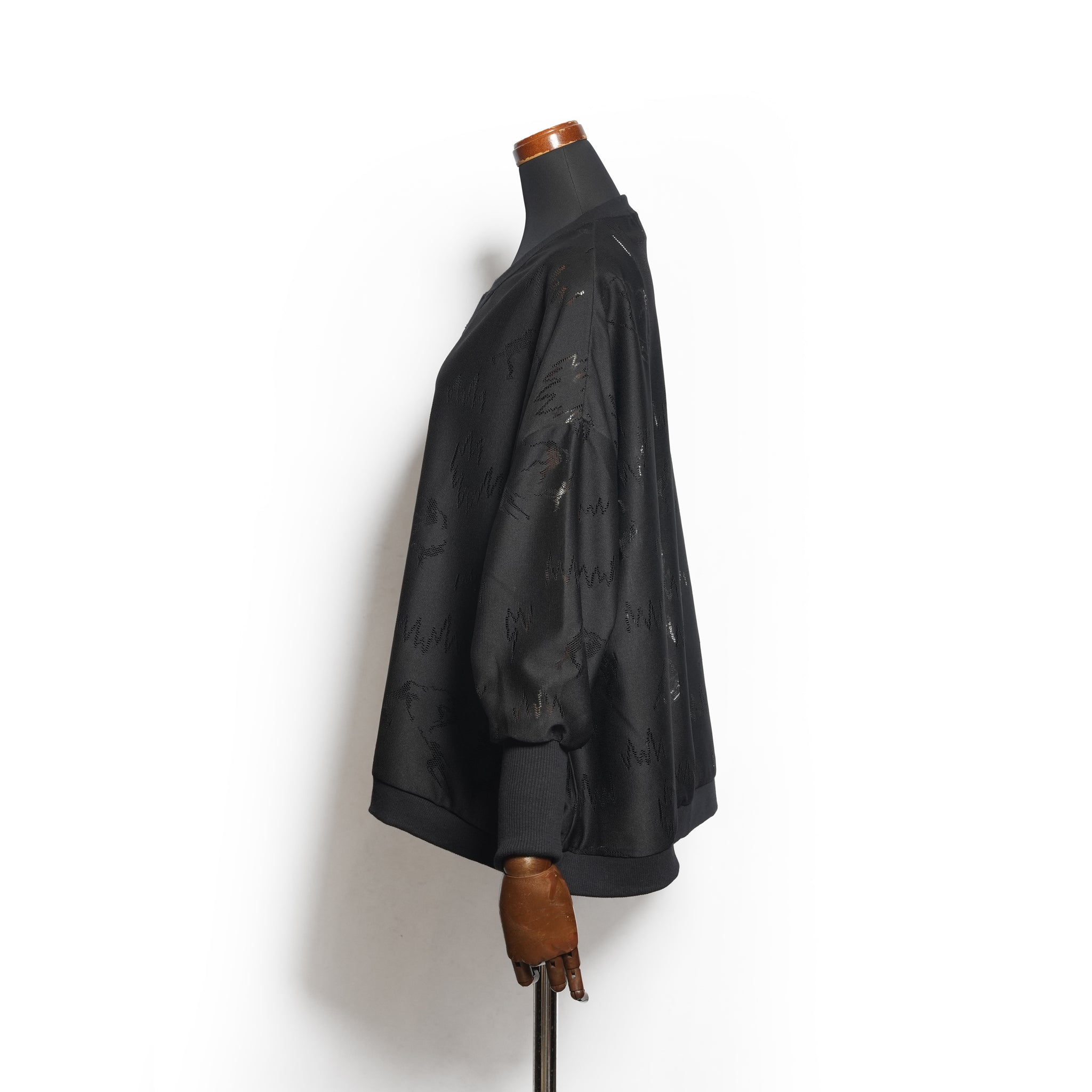 Dancing Lace Pullover– Black | BEDSIDEDRAMA