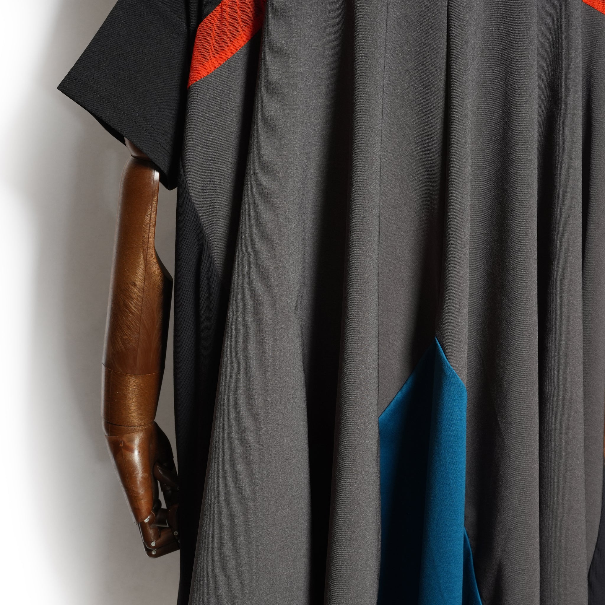 Draped Maxi Tee Dress– Black | BEDSIDEDRAMA