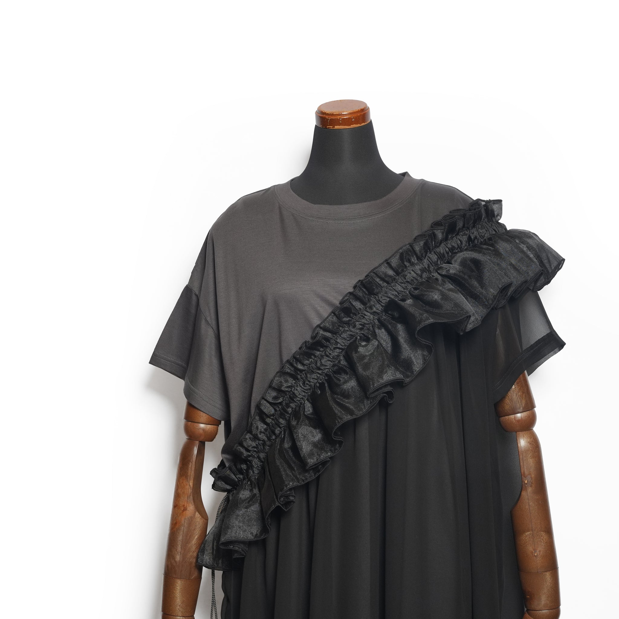 Tutu Frill Tee Dress– Black | BEDSIDEDRAMA