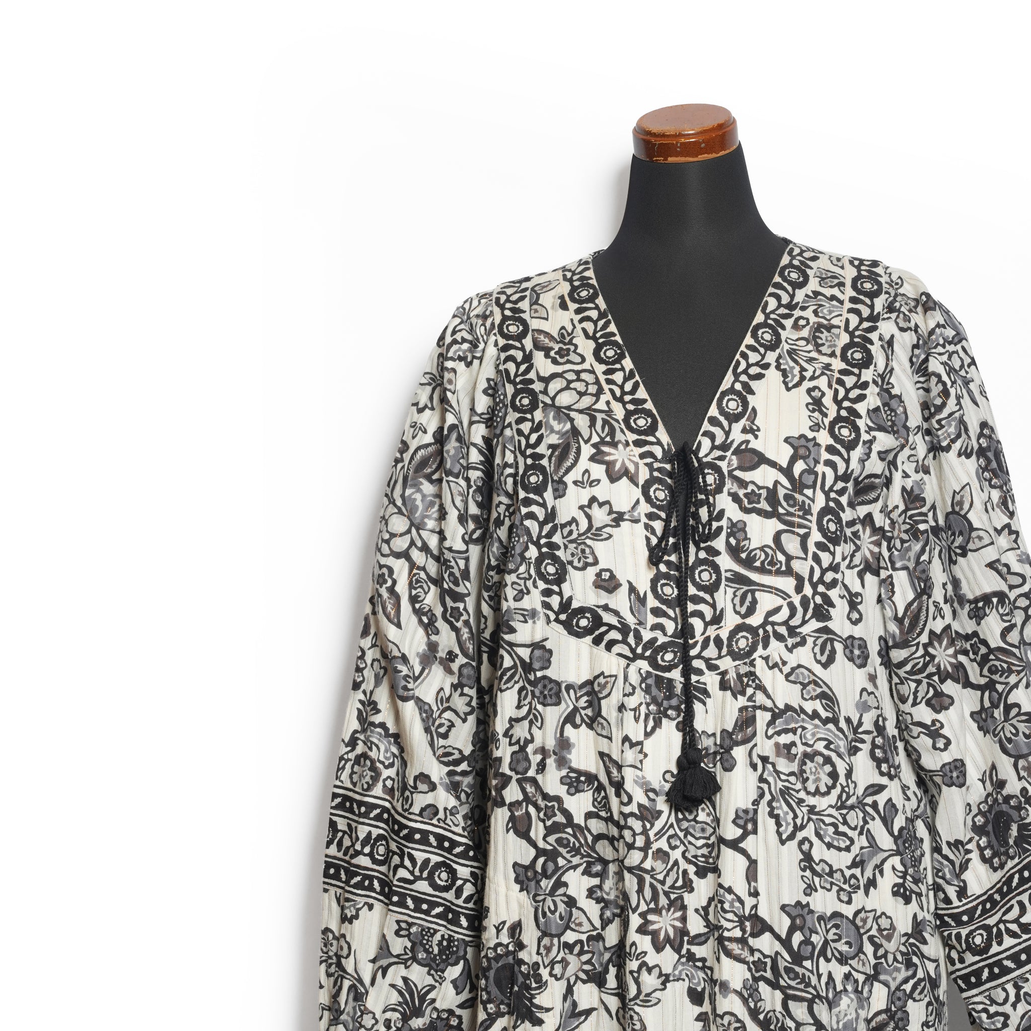 Paisley Flower Print Dress – Black | SARAMALLIKA