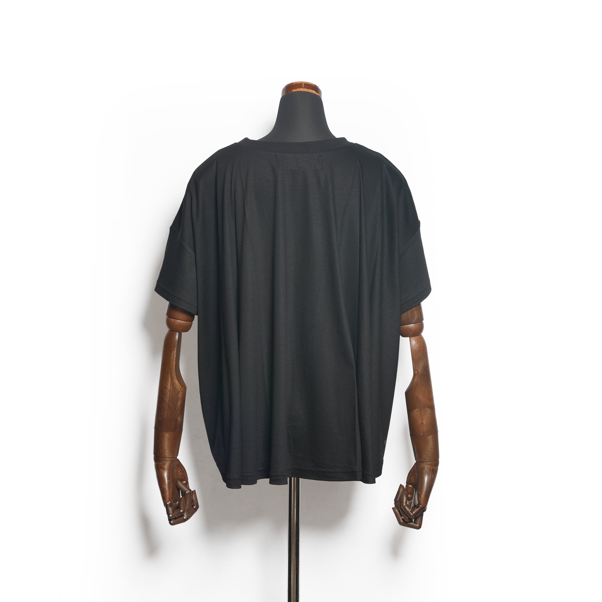 OMNIDANCE Flare T-Shirt– Black | BEDSIDEDRAMA