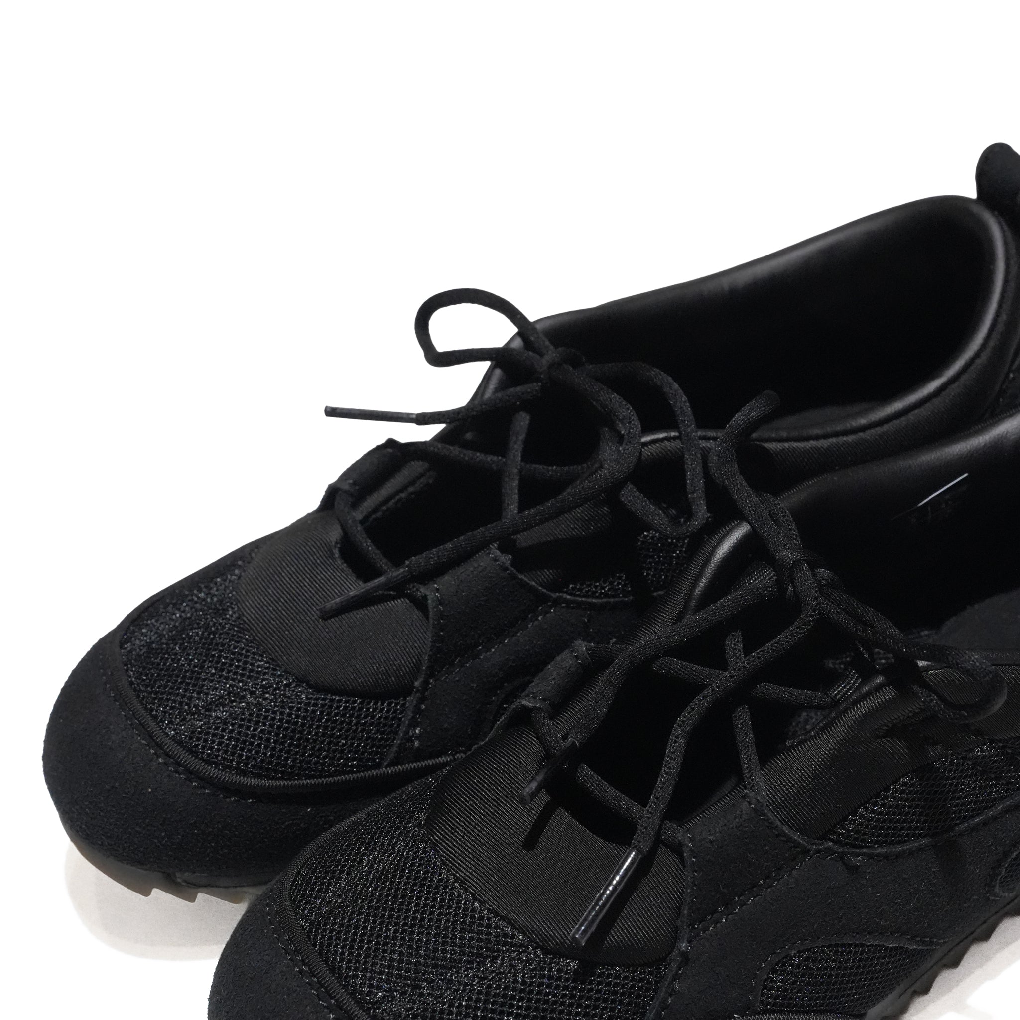 JG BALLET – Black / Silver | SKOOLER | MOONSTAR