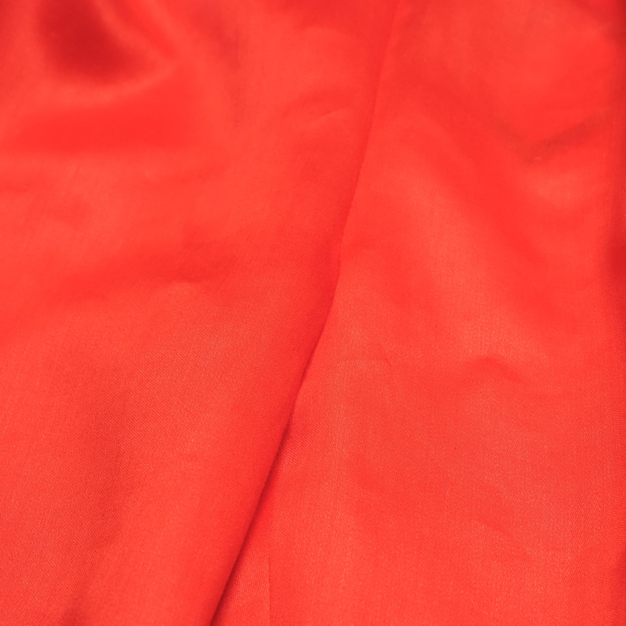 TRIPLE TUCK LINEN PANTS– Red | STOF