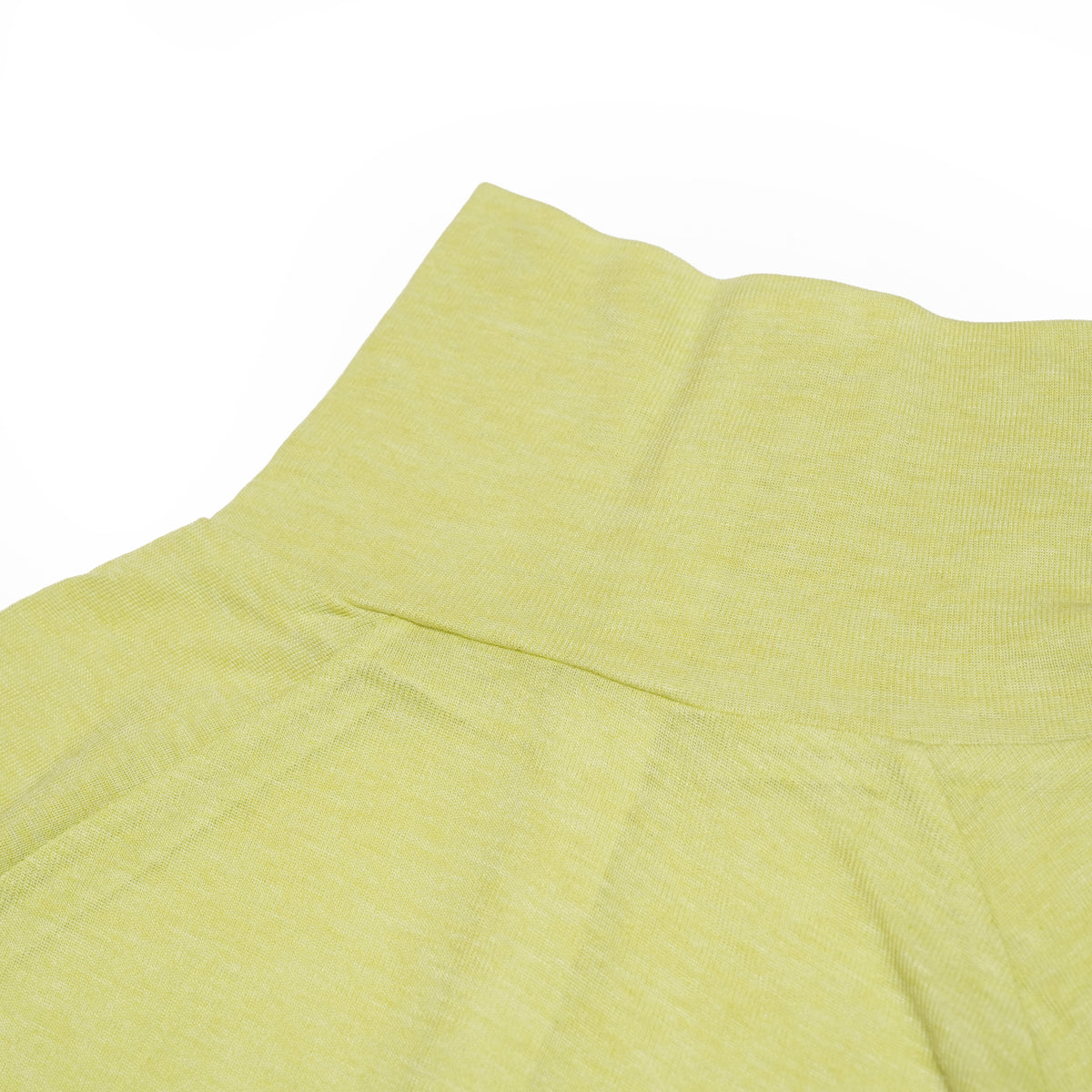 front button turtleneck – Lime | WHYTO