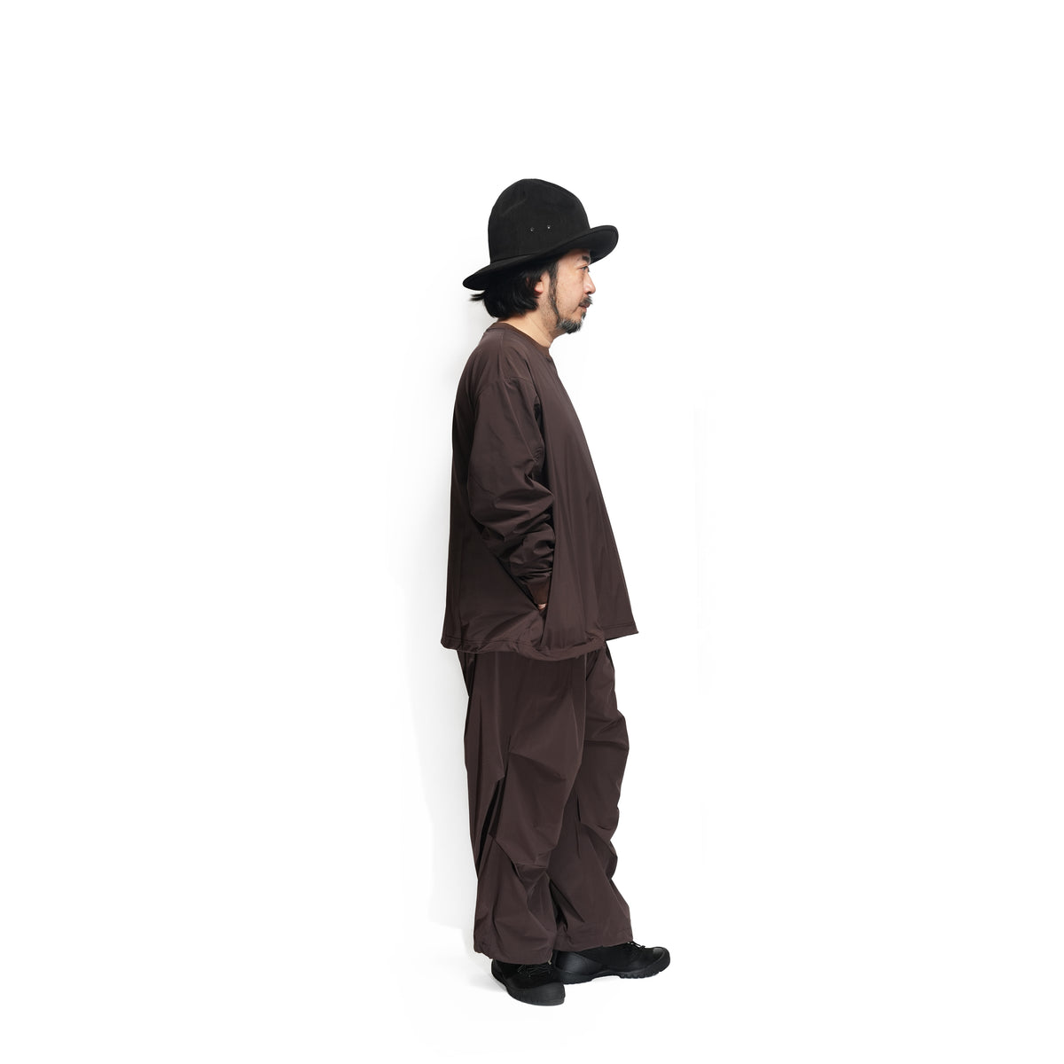 _301 – Dark Brown | UNTRACE