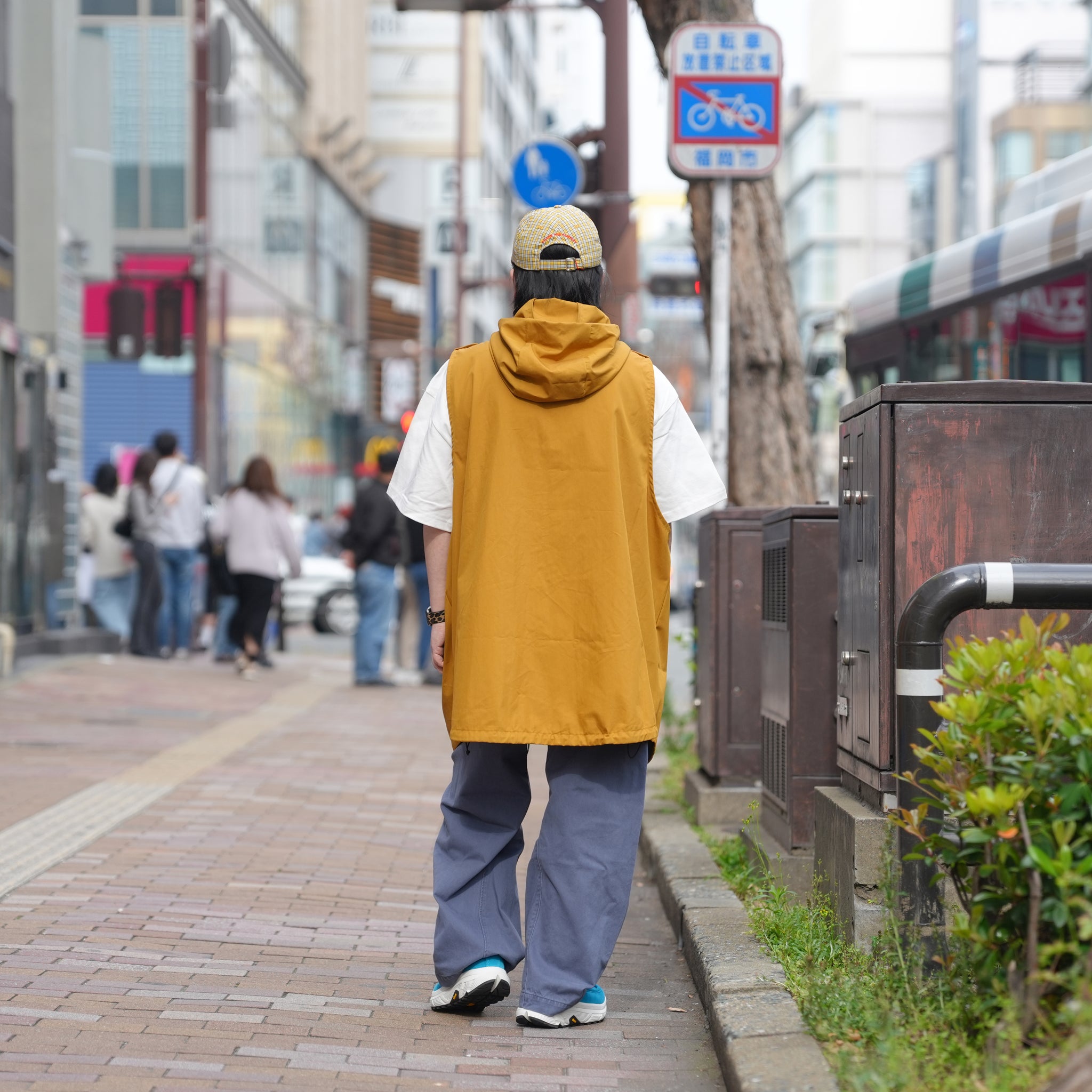Highkey Vest – Camel | YE-J-002 | YENOPE