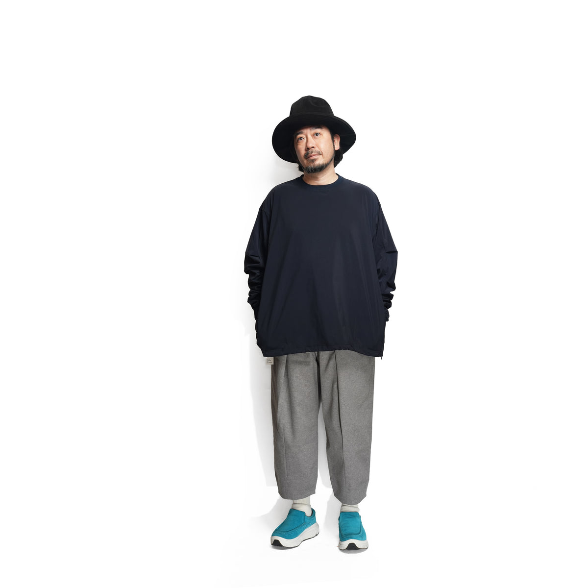 _301 – Dark Navy | UNTRACE