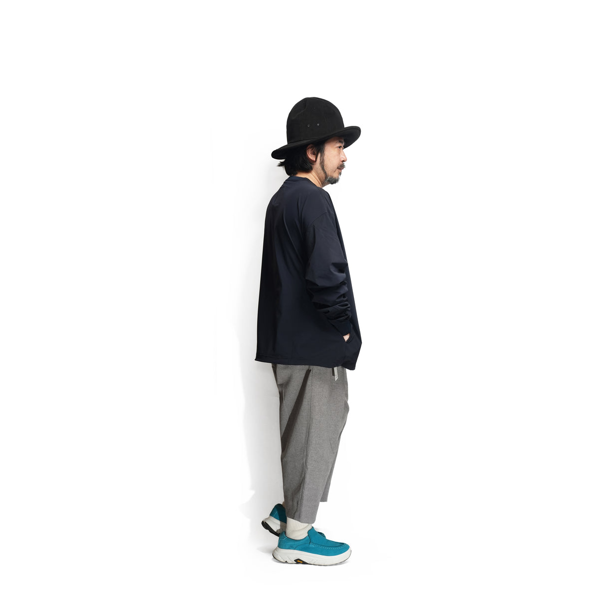_301 – Dark Navy | UNTRACE