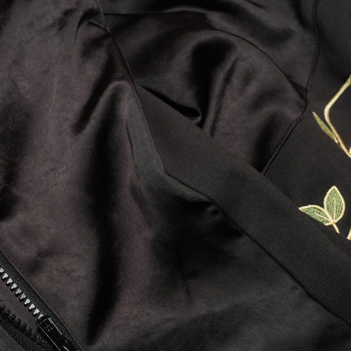 Satin Multi Half-Zip Jacket – Black | GAMELRA