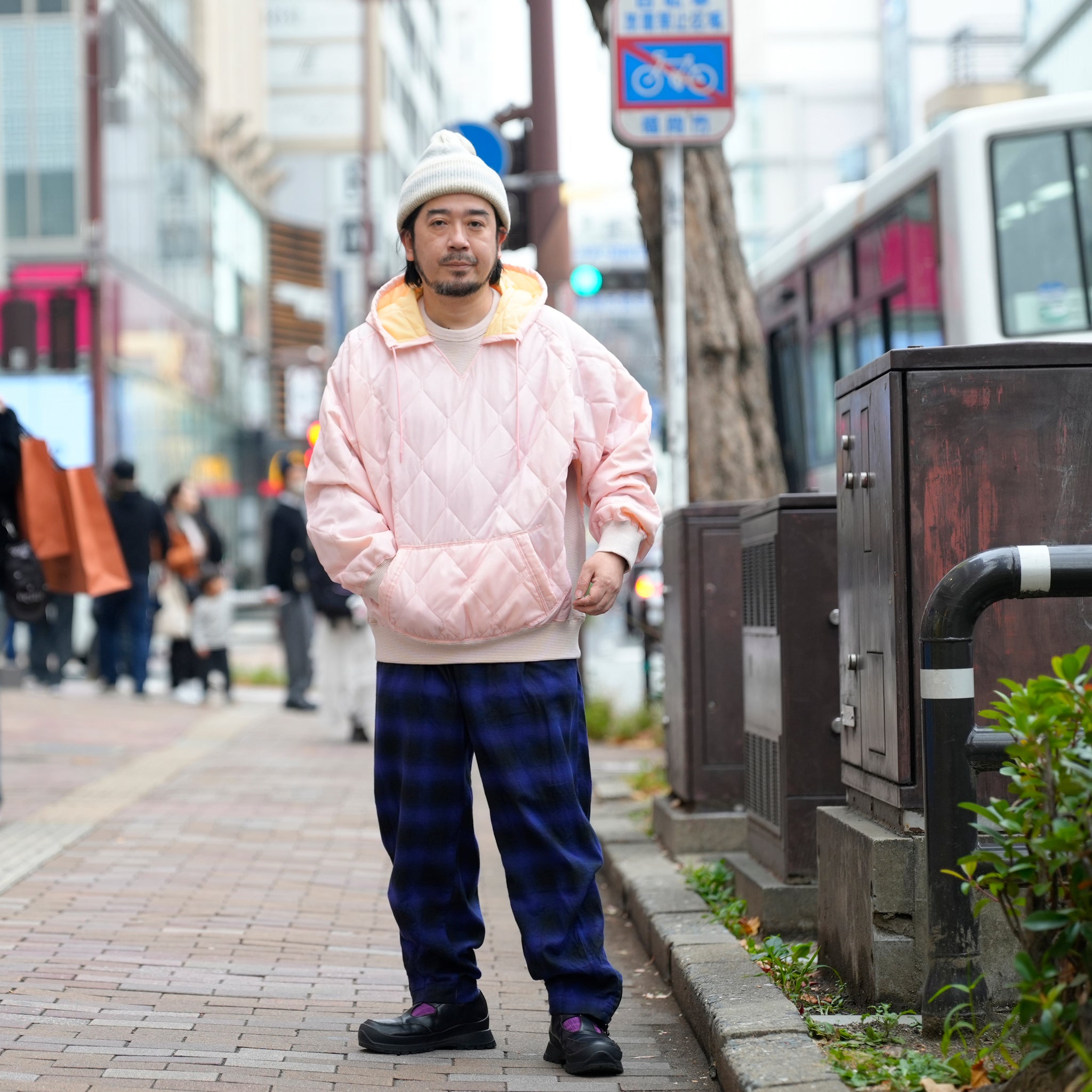 Retrofit hoodie Quilted Padding / McClure (Pink) | IMPRESTORE