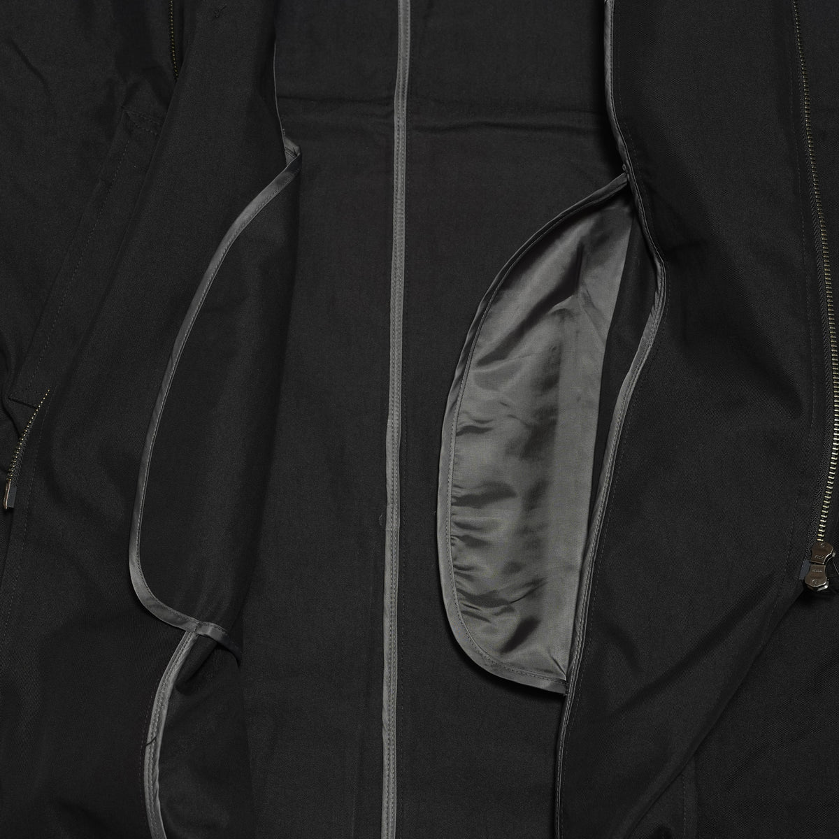 WHEELER – Black | KELEN