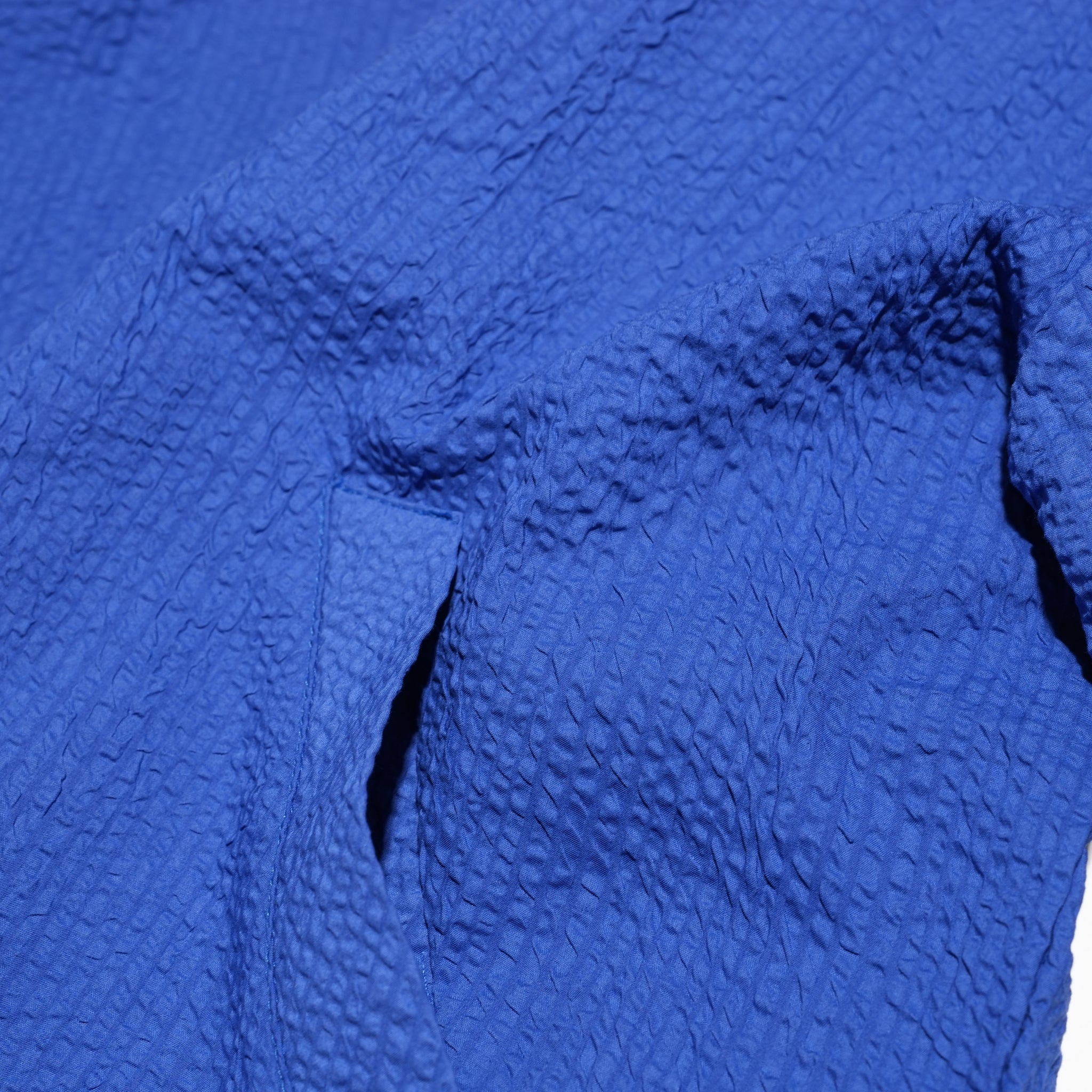 CONTRAST ZIP SEERSUCKER SHIRT – Blue | HCAE