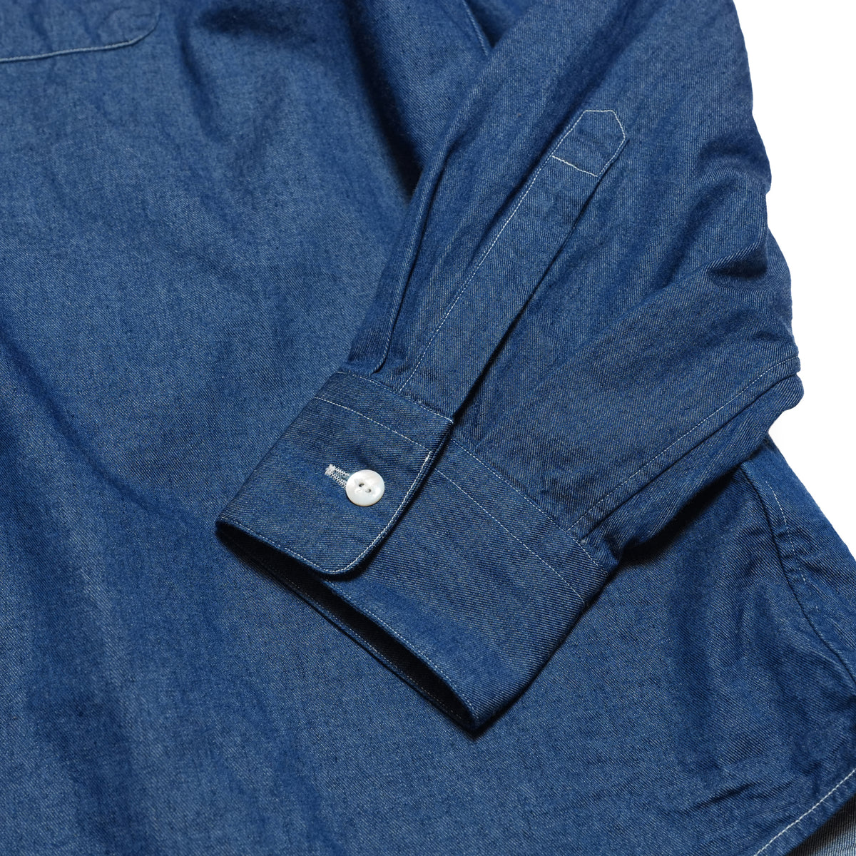 REGULAR COLLAR W POCKET SHIRT-DENIM – Navy | CATTA