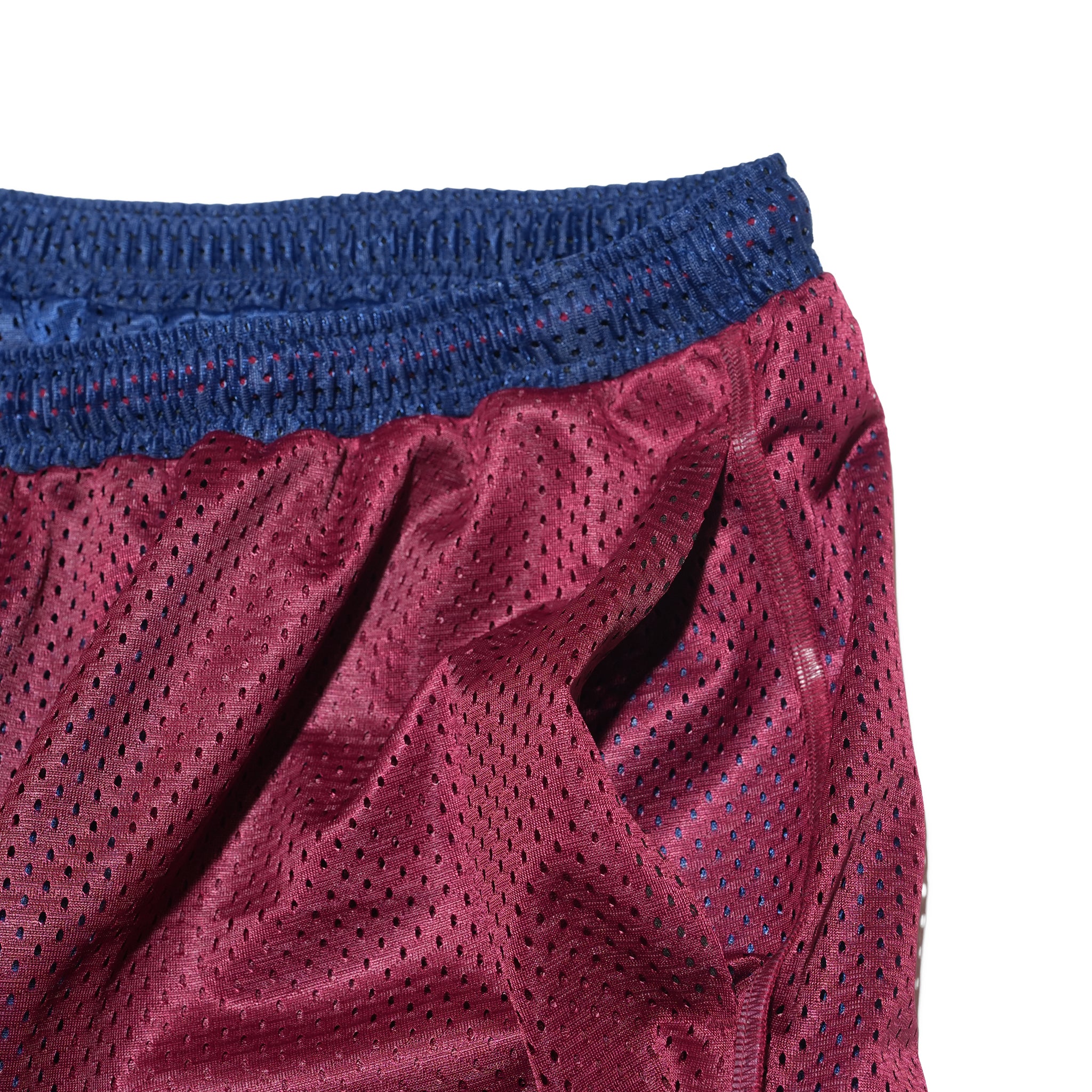 _230 リバーシブルメッシュショーツ – Bordeaux × Dark Navy | UNTRACE