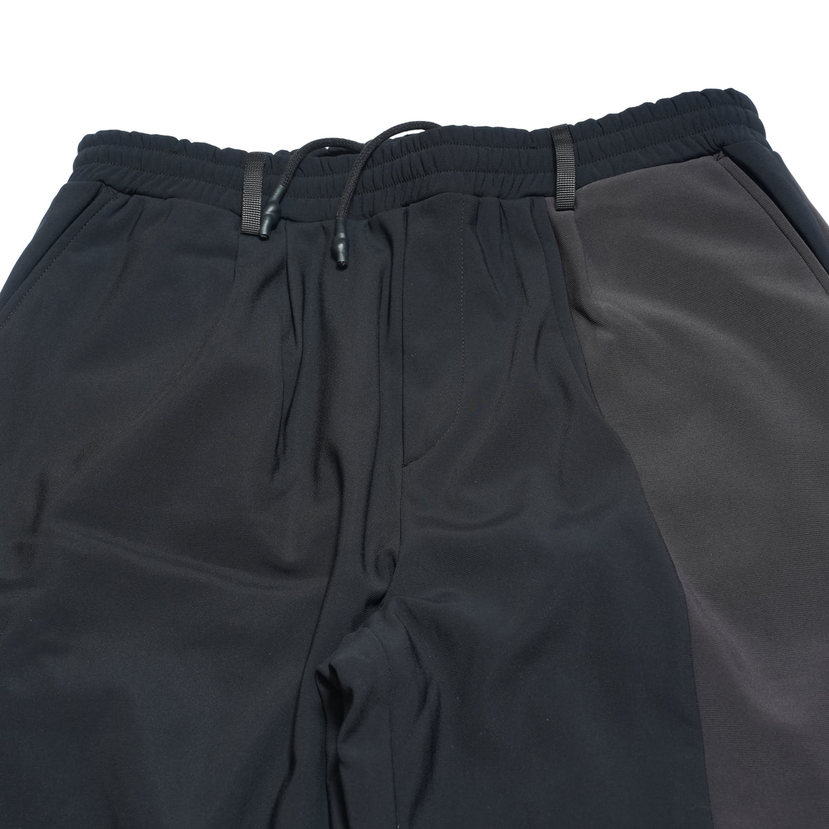 DORIS – Black | KELEN