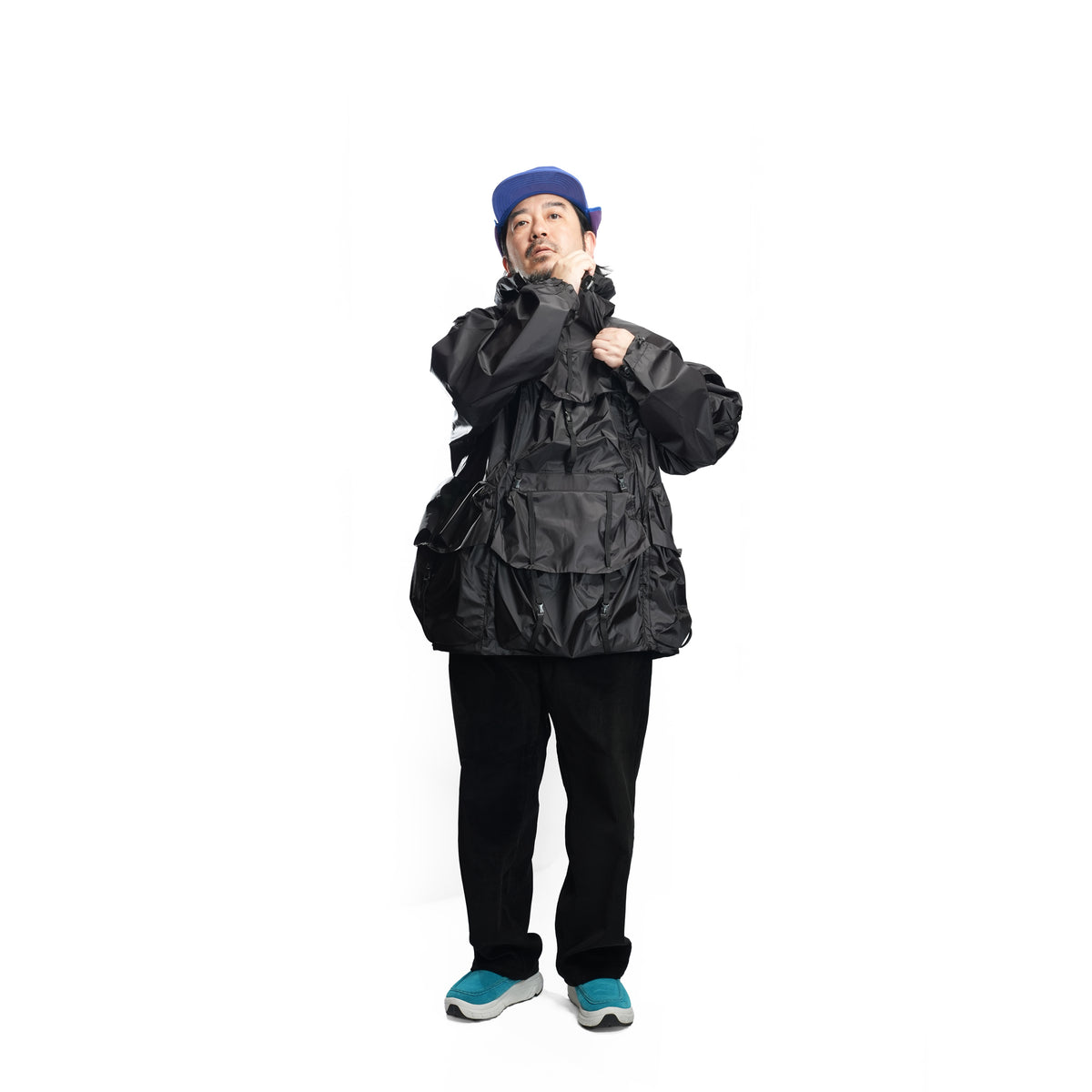 BACK PACK HOLDER HOODIE JACKET – Black | NORBIT