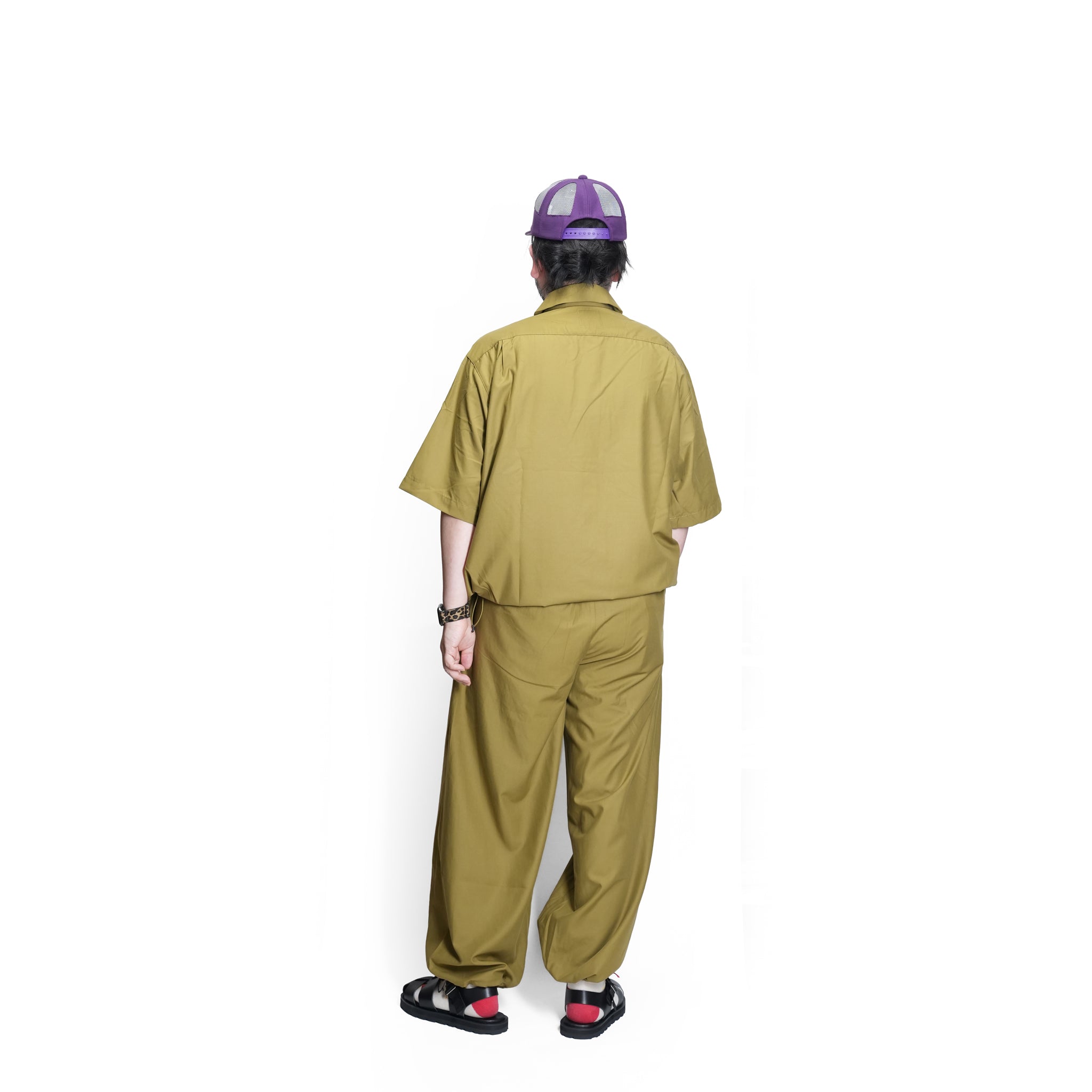 【新品未使用】KURO ギザモールスキン 1Pトラウザーパンツ W32 オリーブ DOREEN – Olive | KELEN MEN