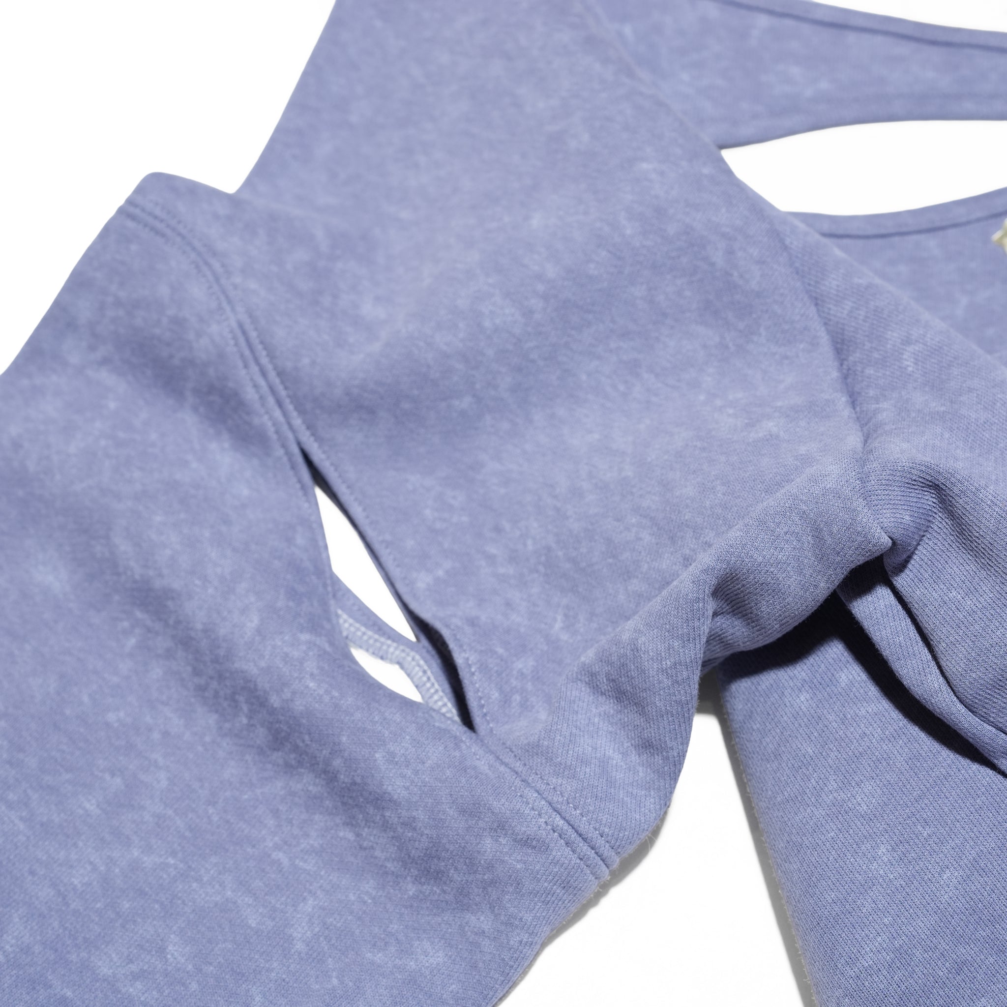 CHARO SWEATER (PURPLE BLUE) | Bunny Hill Concept