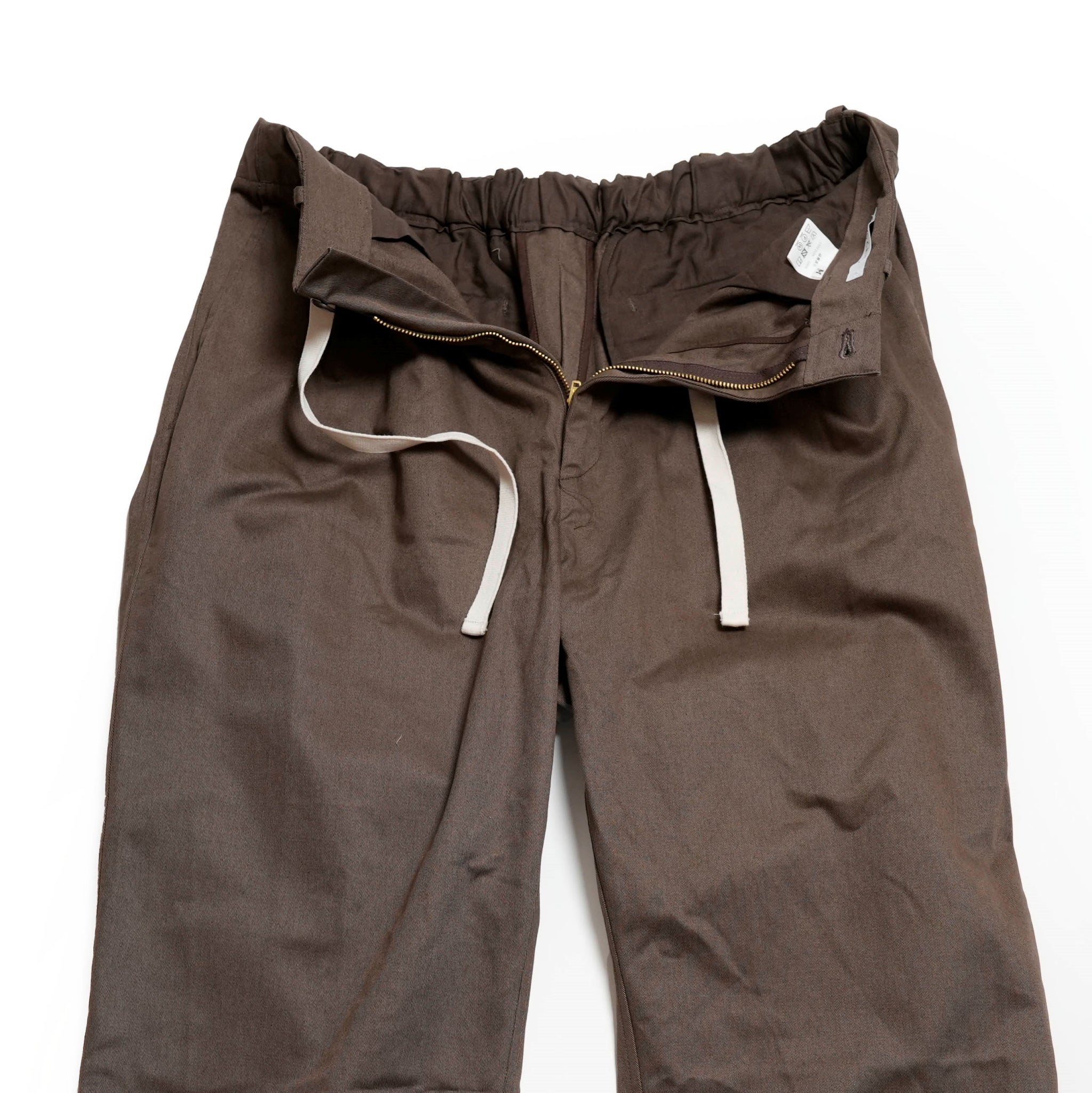 BE-03_BROWN | BAGS EASY PANTS-VINTAGE CHINO | Color:Brown【CATTA_カッタ】