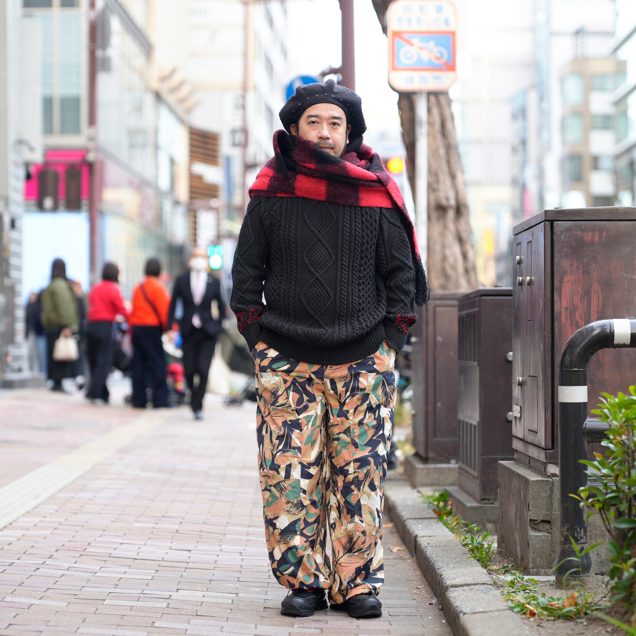 Moist Hoodie Poncho/Red【AMBERGLEAM_アンバーグリーム】1399151213