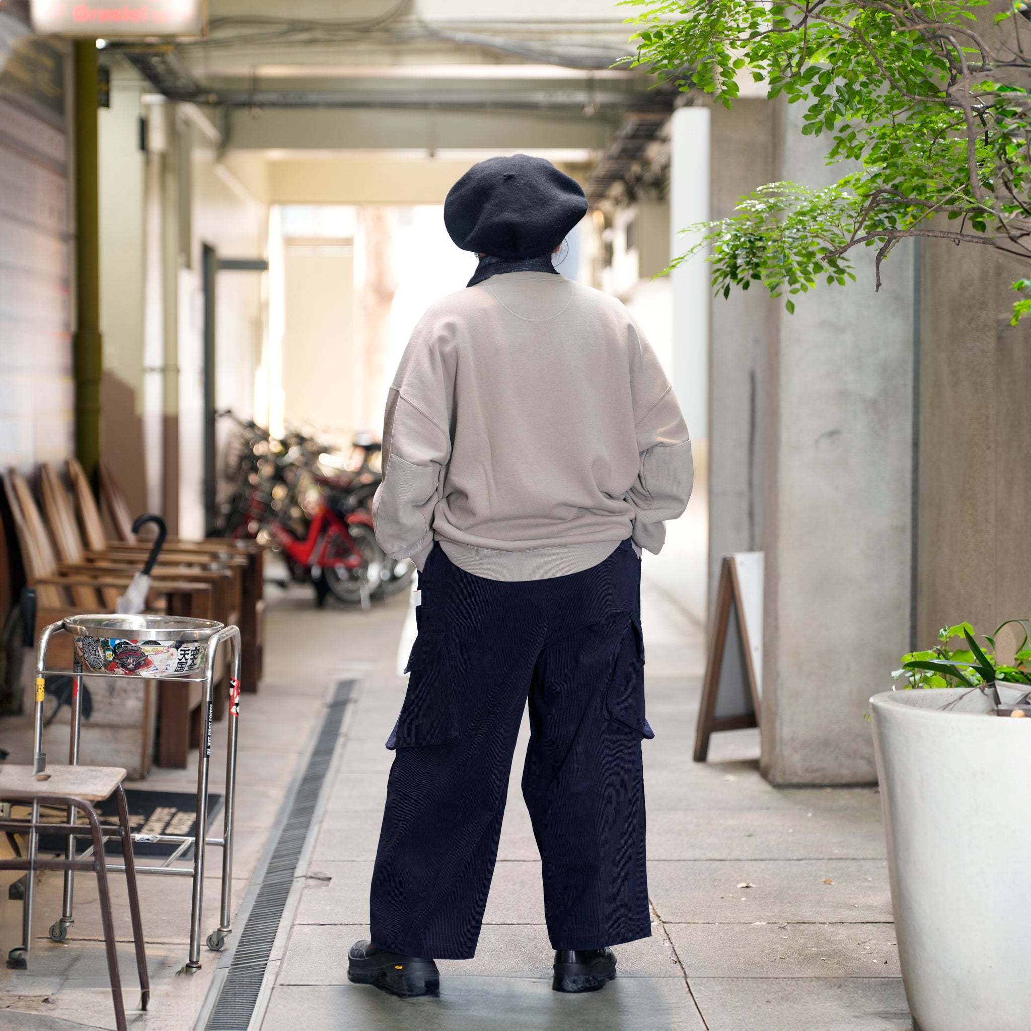 G64302_NV | CORDUROY BALLOON PANTS-NV | Color:Navy【GORT_ゴート】