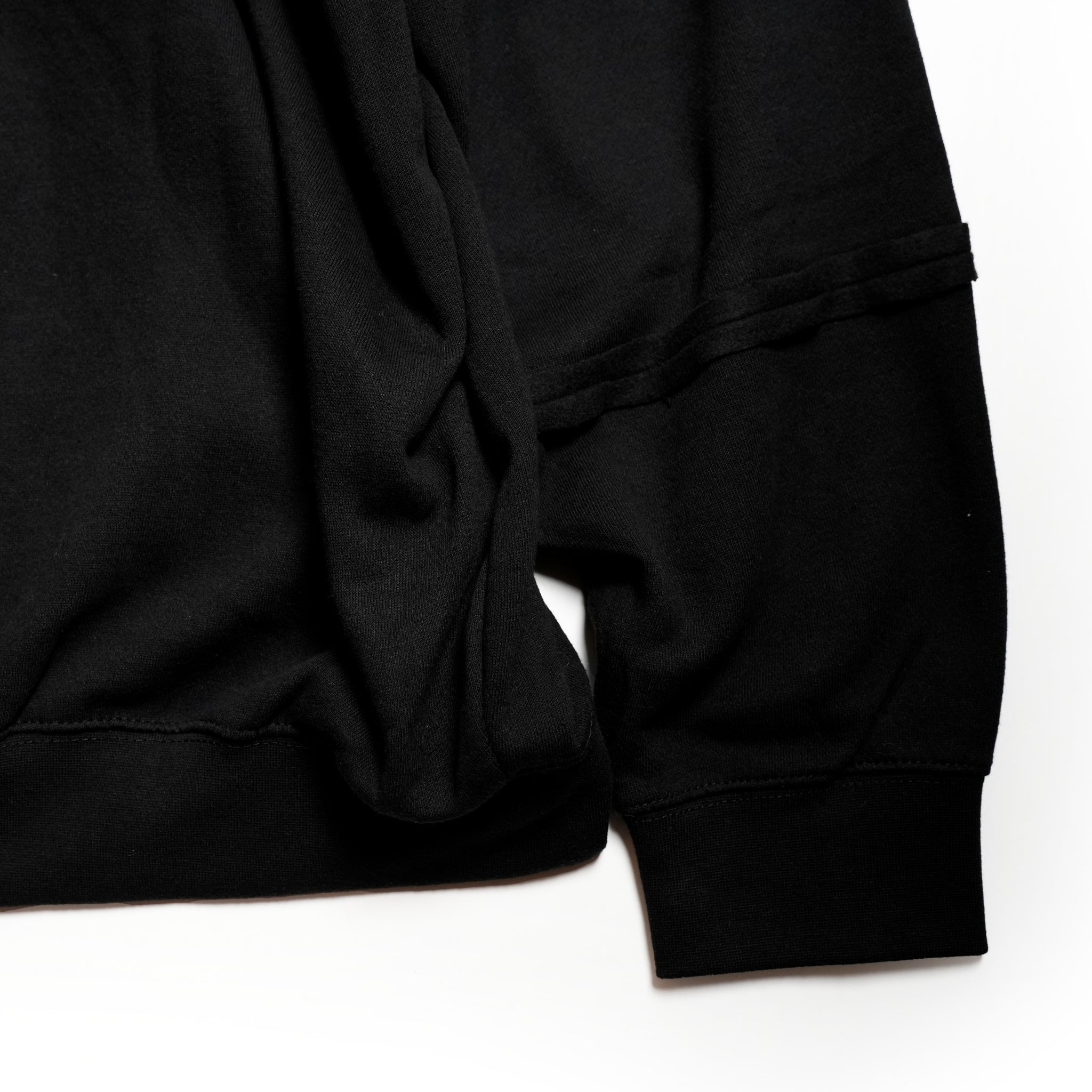 #25SS-34 | Switch Over Zip Hoodie | Color:Black | Size:Free【Big P Product】