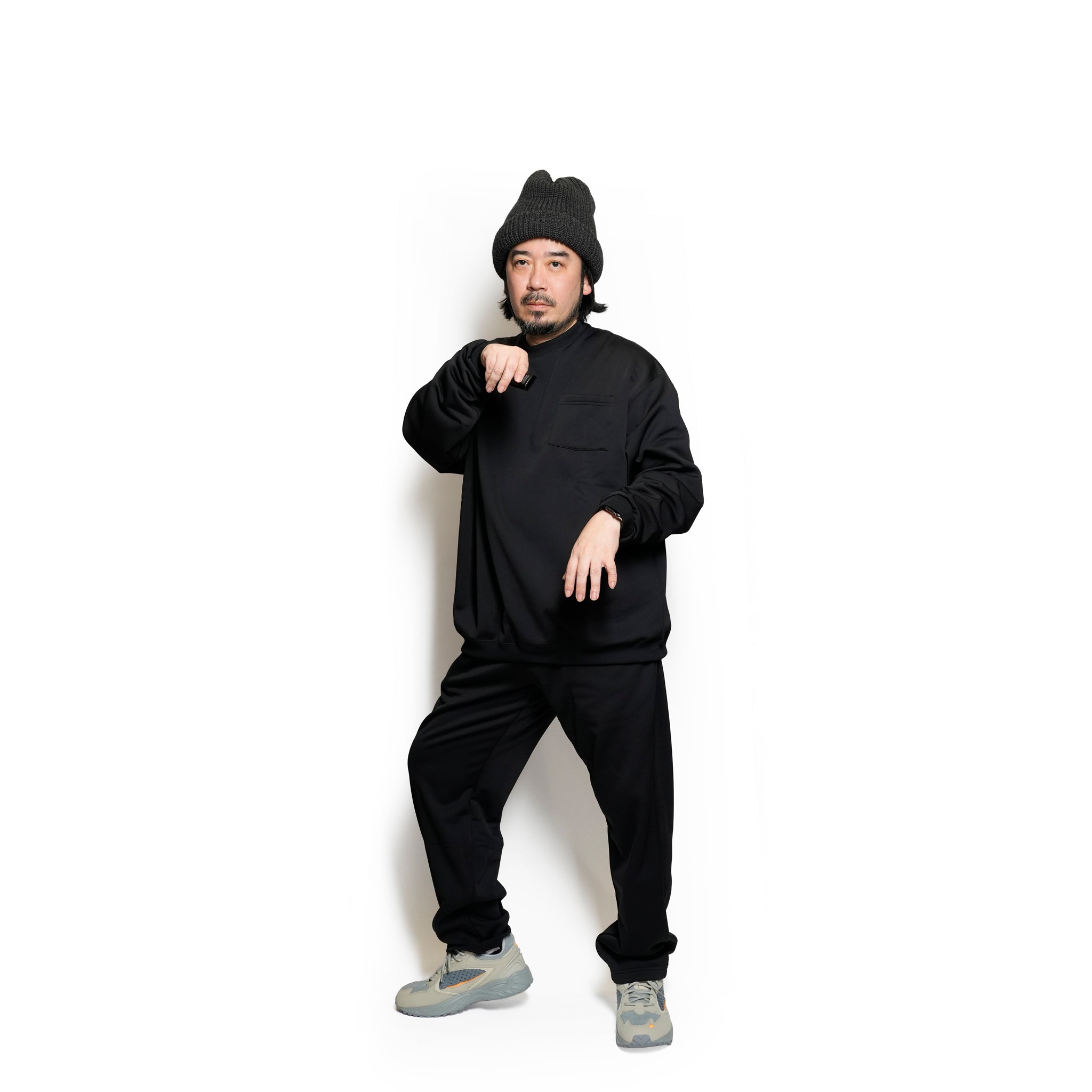 [ RELAX FIT SPORTS №144 ] Gildan cordura Pocket crew sw | Col_Black【RELAX FIT_リラックスフィット】
