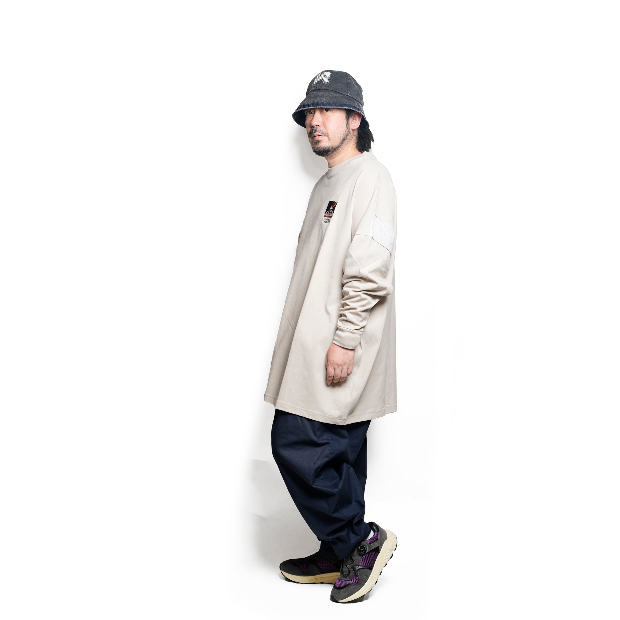 TALK ON YOUR BACK L/S T-SHIRT | Color_G Beige | No_sf25aw-19_g beige【STOF_ストフ】