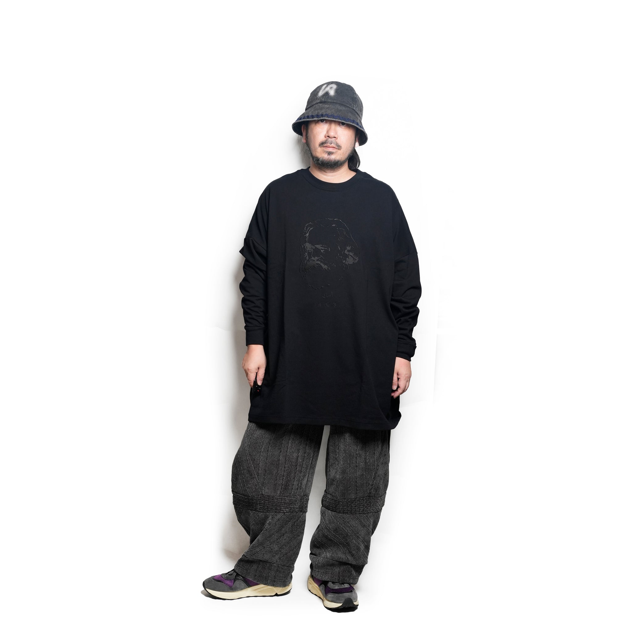 ECONOMY EMBROI L/S T-SHIRT | Color_Black | No_sf25aw-20c_black【STOF_ストフ】
