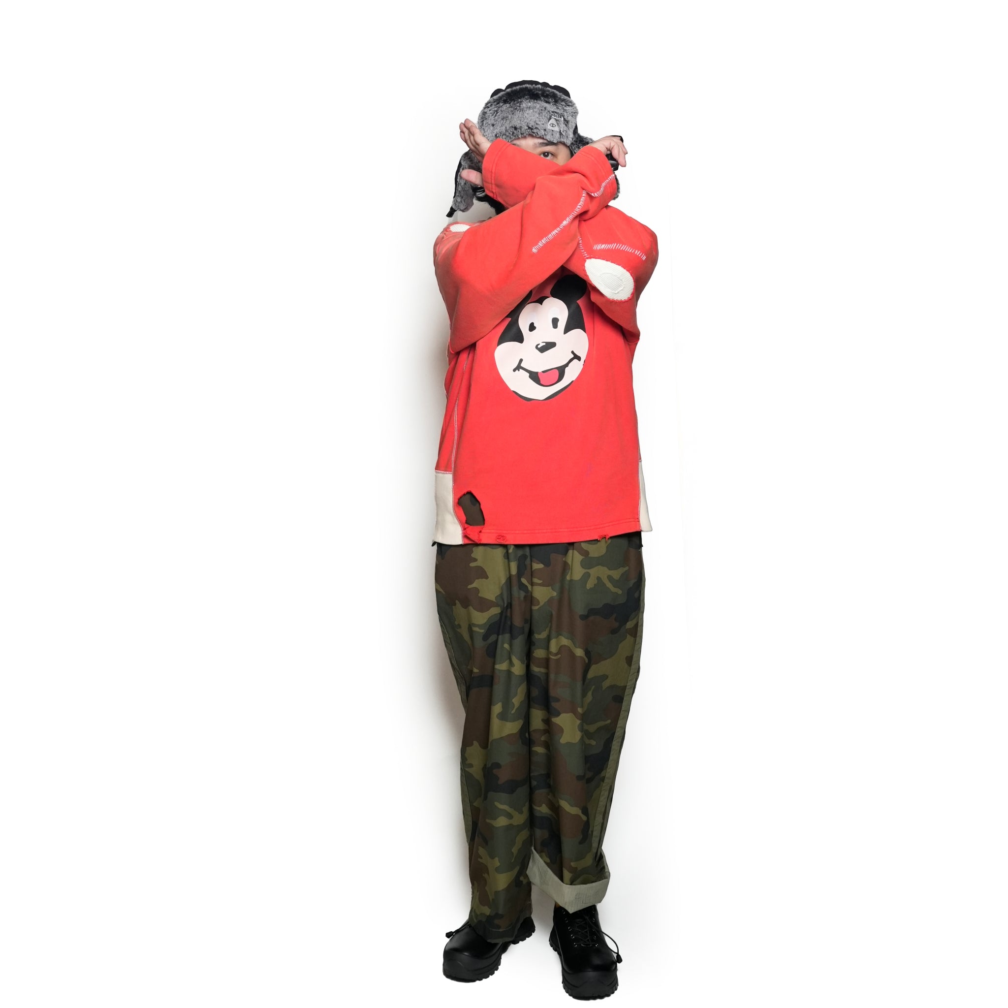 Pla24awt01-2_Washed red | Mickey vitage crewneck | Color:Washed Red【PLATEAU STUDIO_プラトー スタジオ】【archive】