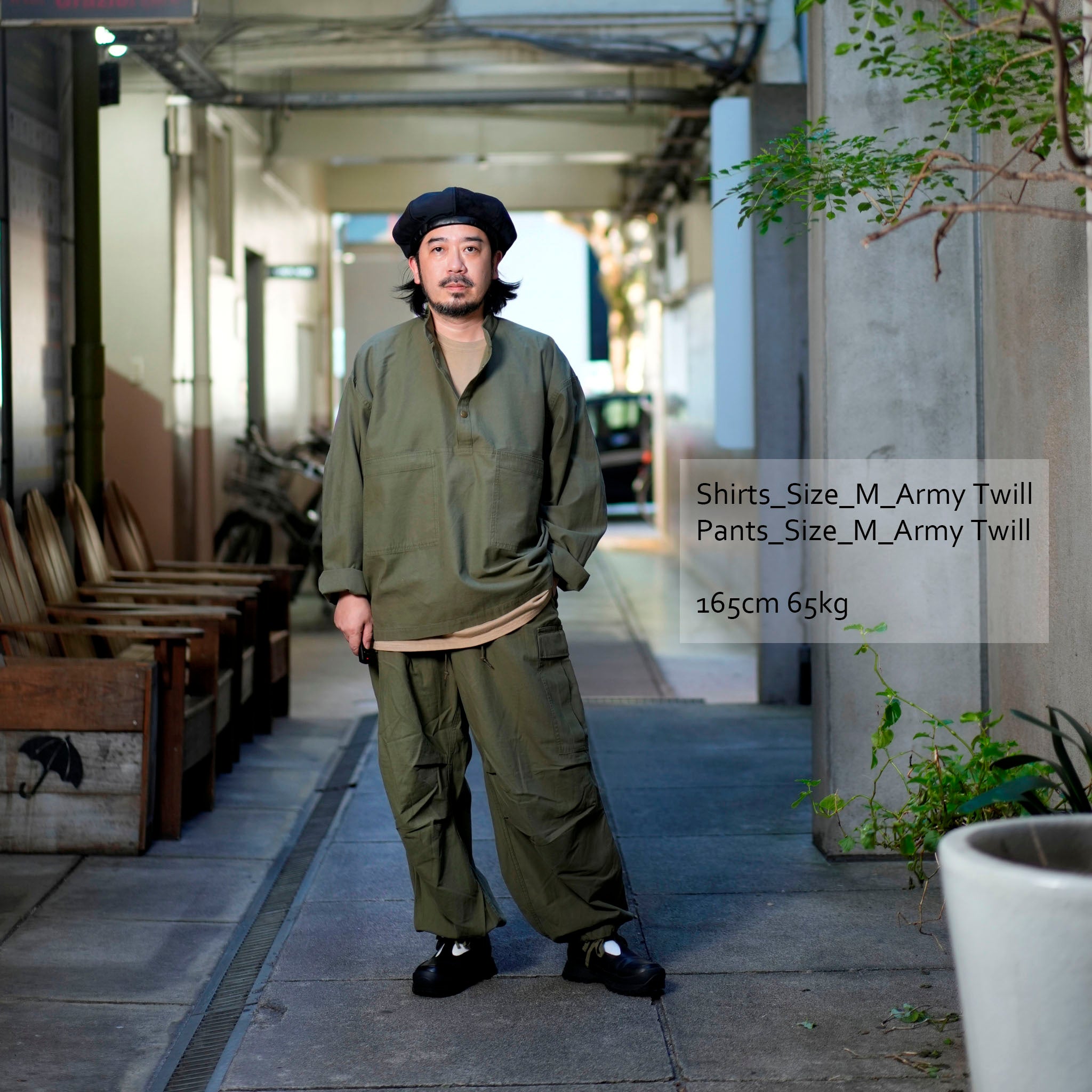 AM-2455001_Khaki | Back Satin Cargo Pants | Color:Khaki【ARMY TWILL_アーミーツイル】