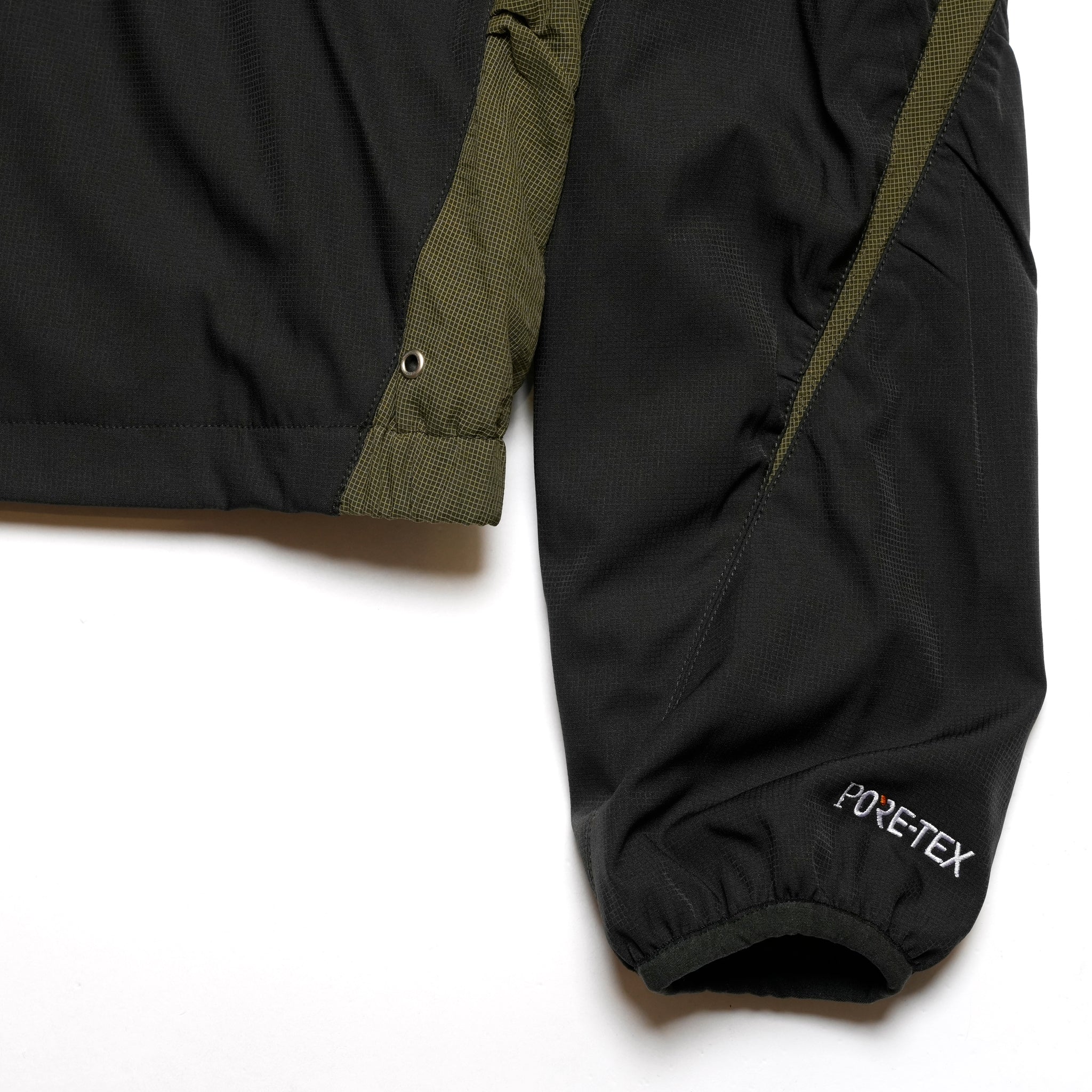 Curvy padded jacket | Color_Ash Black | No_pla25awj12-1_ash black【PLATEAU STUDIO_プラトー スタジオ】