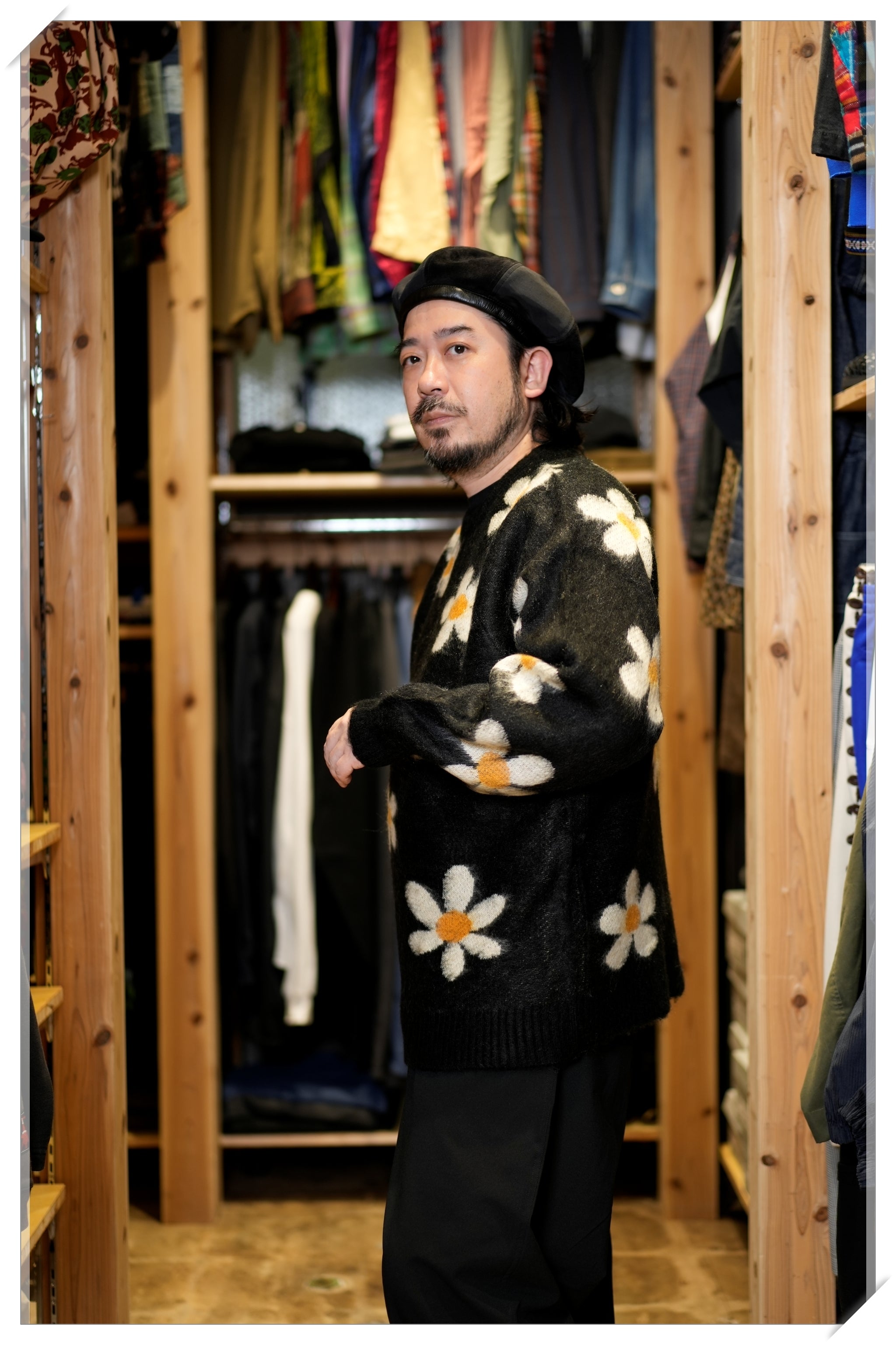 tc24f013_Flower | Shaggy Raglan Crew Sweater | Color:Flower【TOWNCRAFT_タウンクラフト】