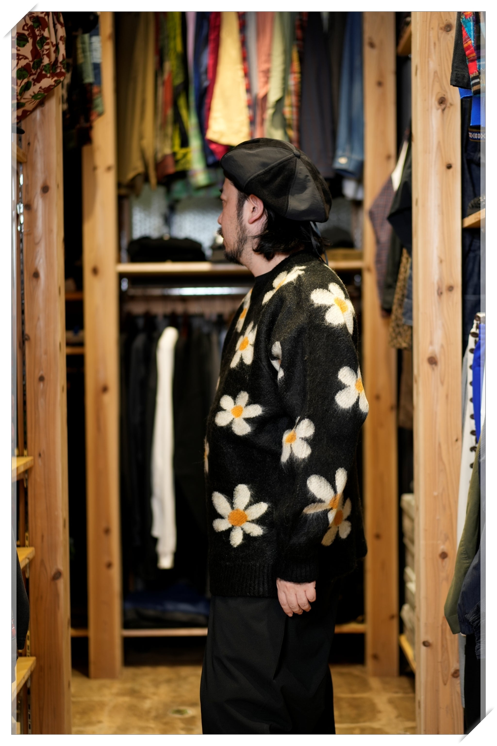 tc24f013_Flower | Shaggy Raglan Crew Sweater | Color:Flower【TOWNCRAFT_タウンクラフト】