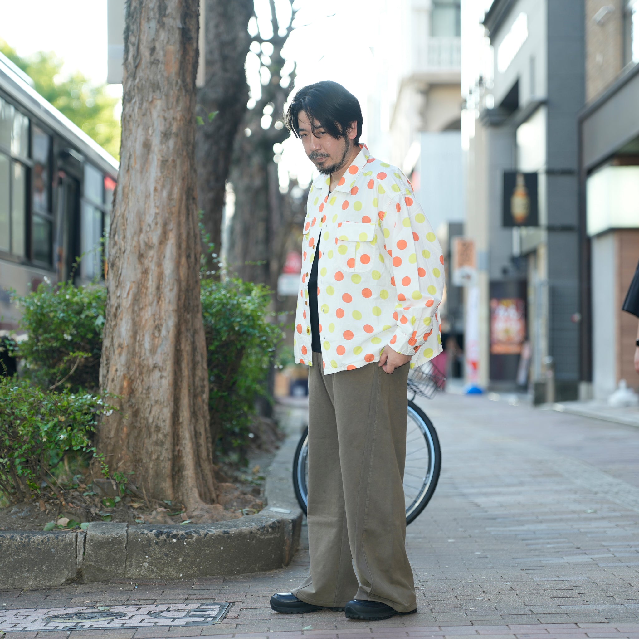 Curvy sweat pants | Color_Rats | No_pla25awp05-1_rats【PLATEAU STUDIO_プラトー スタジオ】