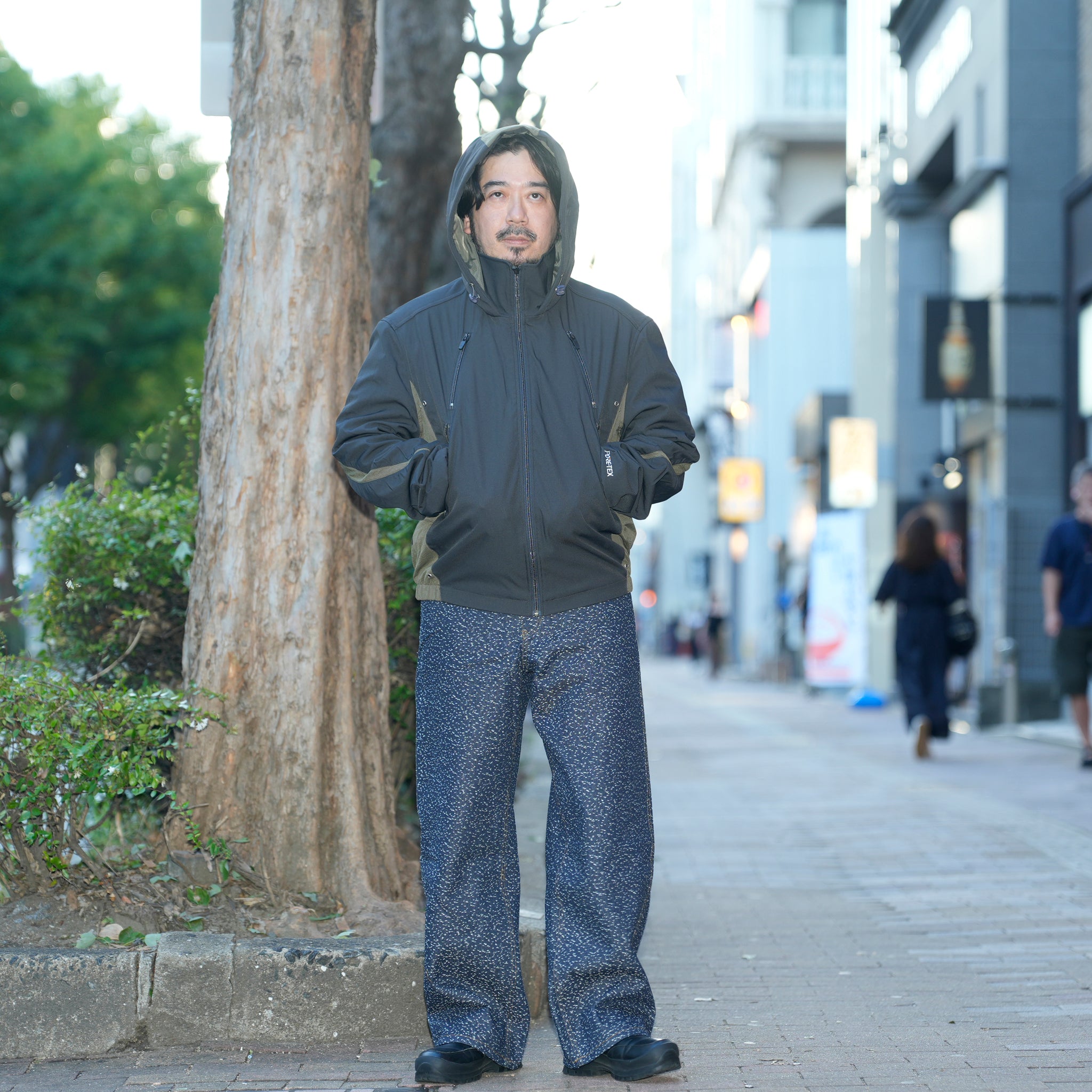 Curvy padded jacket | Color_Ash Black | No_pla25awj12-1_ash black【PLATEAU STUDIO_プラトー スタジオ】