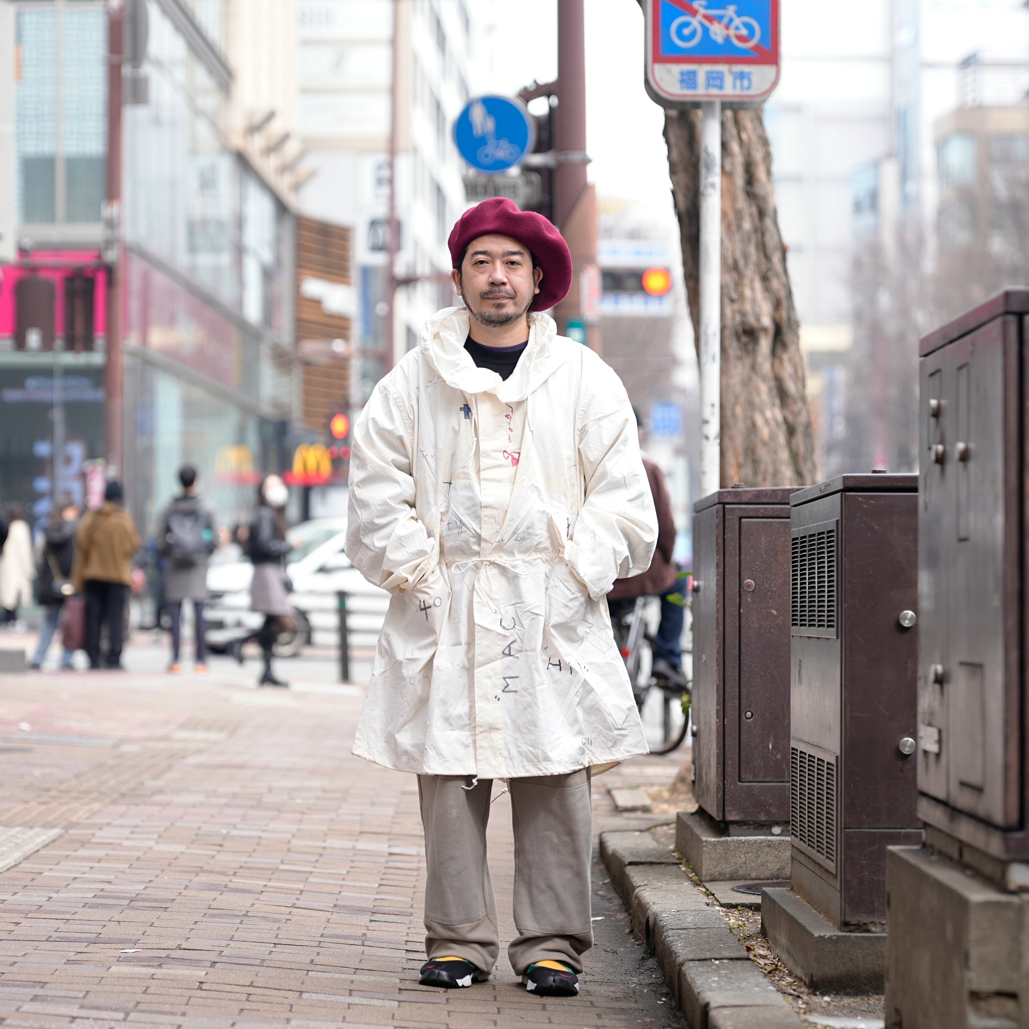 tl25s005_White | memorial snow parker | Color:White【THRIFTY LOOK_スリフティールック】