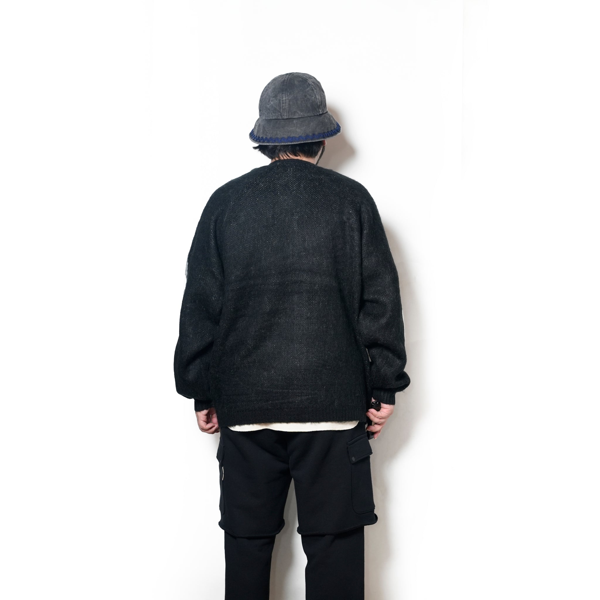 raglan sleeve logo cardigan | Color_Skull | No_tl25f022_skull【THRIFTY LOOK_スリフティールック】