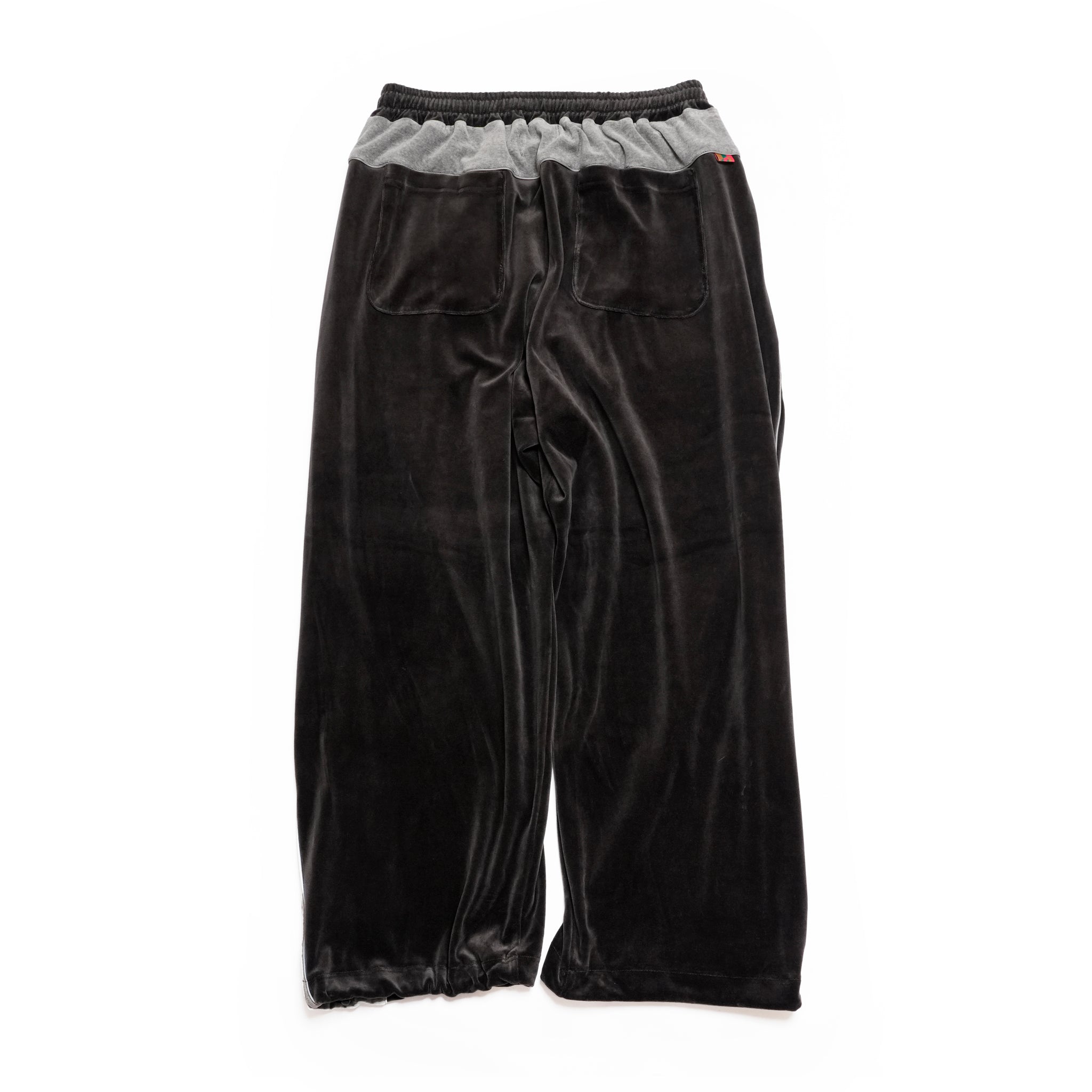 VELOUR TRACK EZ | Color_Charcoal | No_voo-1243_charcoal【VOO_ヴォー】