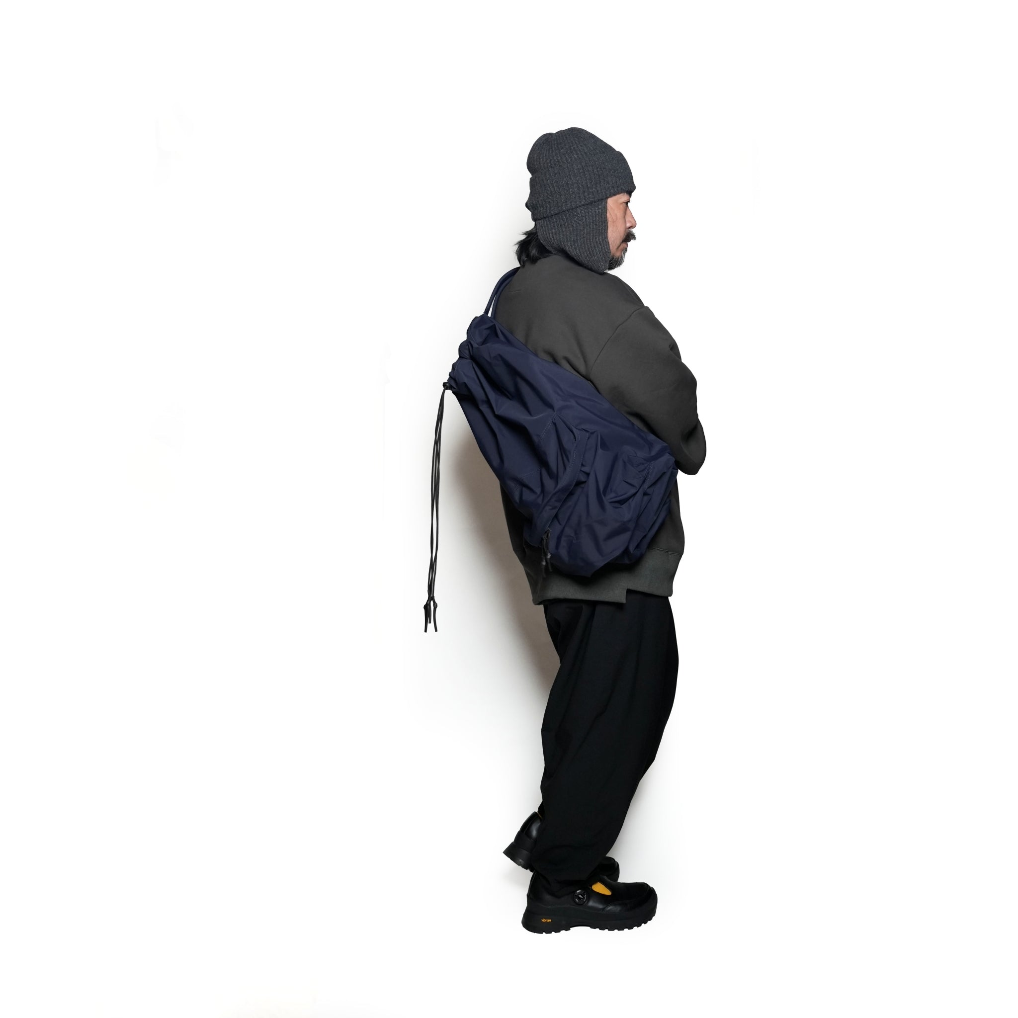 -135 | ナップバッグ | Color:DARK NAVY【UNTRACE_アントレース】