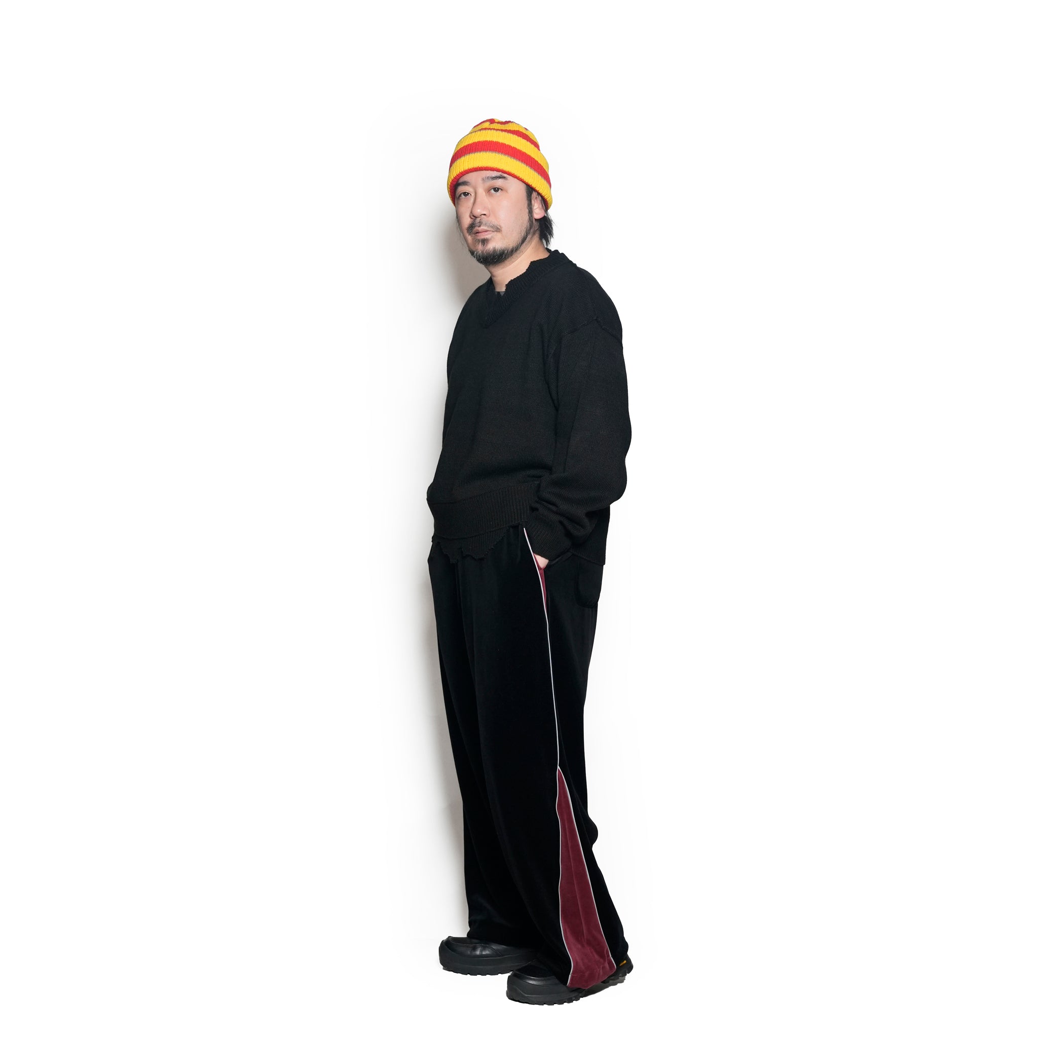 TRICKY V DAMAGED KNIT | Color_Black | No_voo-1240_black【VOO_ヴォー】【入荷予定アイテム・入荷連絡可能】