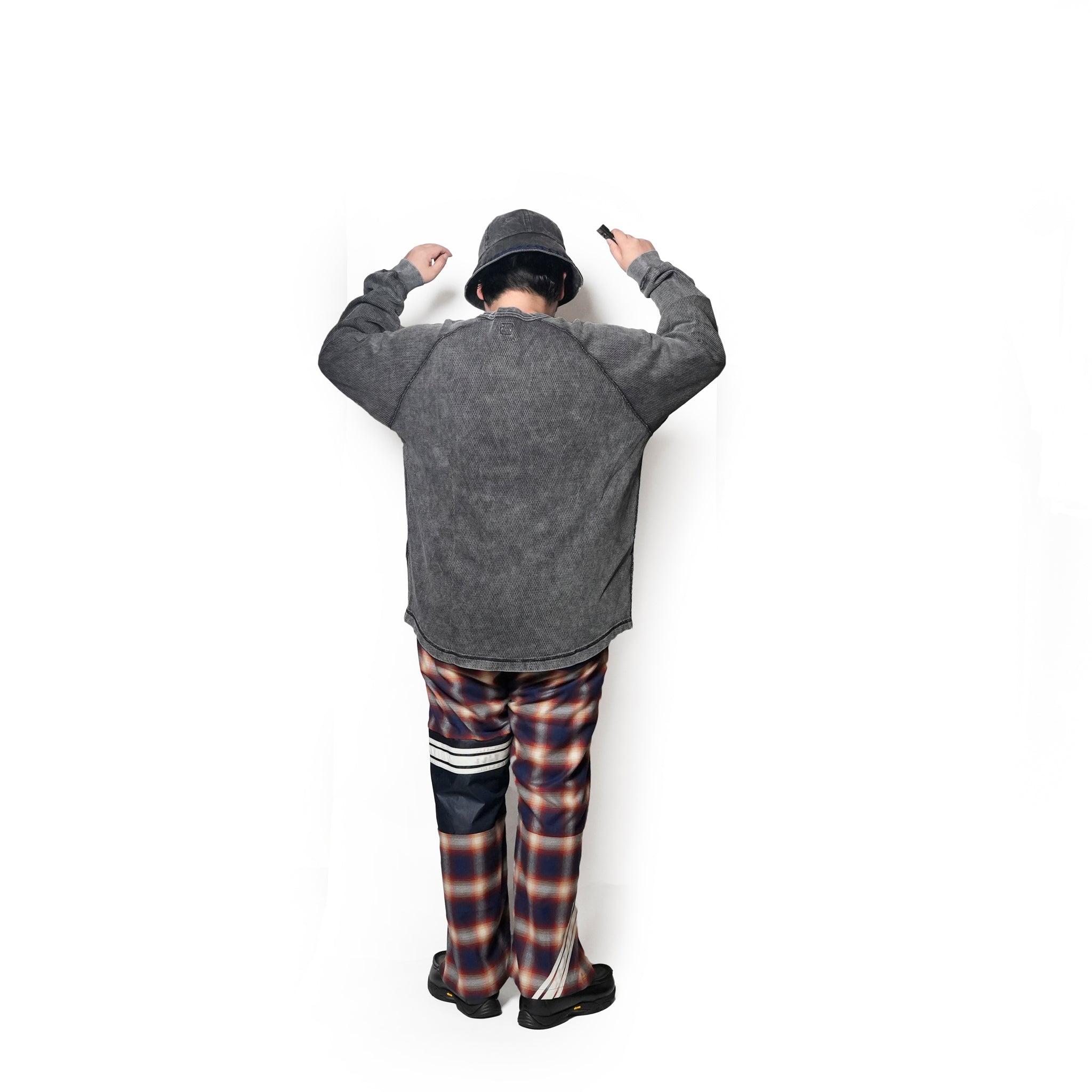 THERMAL CREWNECK | Color_Black | No_gh5f009_black【GUNG HO_ガンホー】