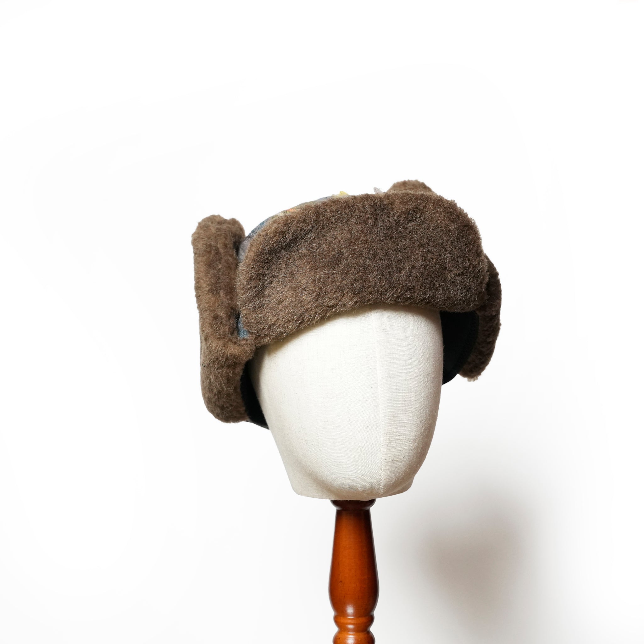 FRINGE WOOL CHECK RUSSIAN CAP  | Color_Beige | No_sf25aw-23_beige【STOF_ストフ】