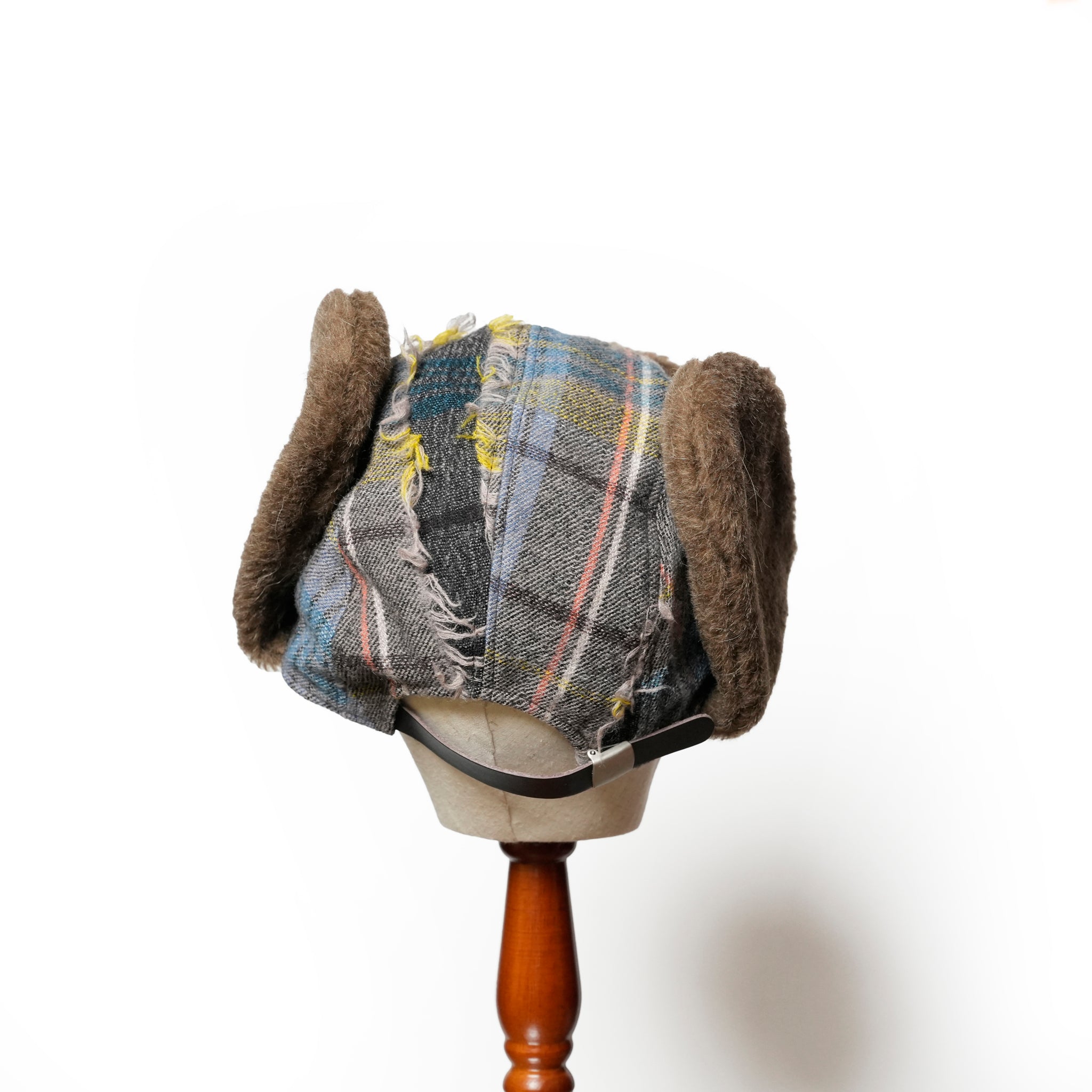 FRINGE WOOL CHECK RUSSIAN CAP  | Color_Beige | No_sf25aw-23_beige【STOF_ストフ】